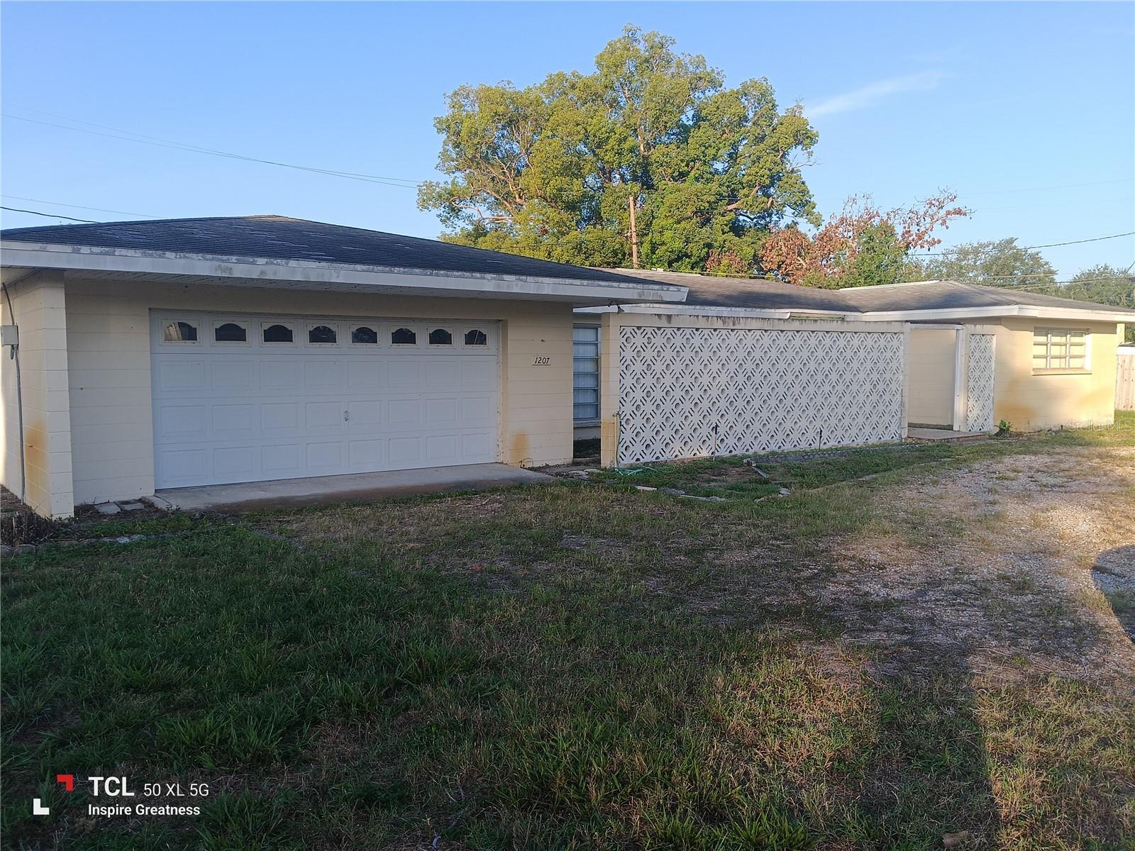 Photo of 1207 PARKER POINTE LANE LAKELAND FL 33805