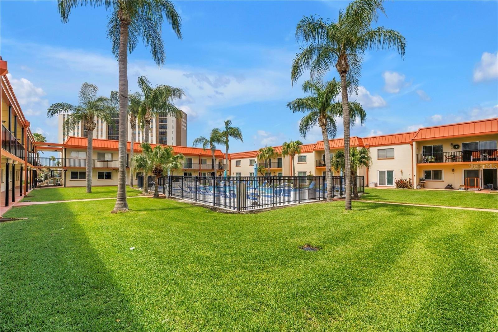 Photo of 10365 PARADISE BOULEVARD #27 ST PETERSBURG FL 33706