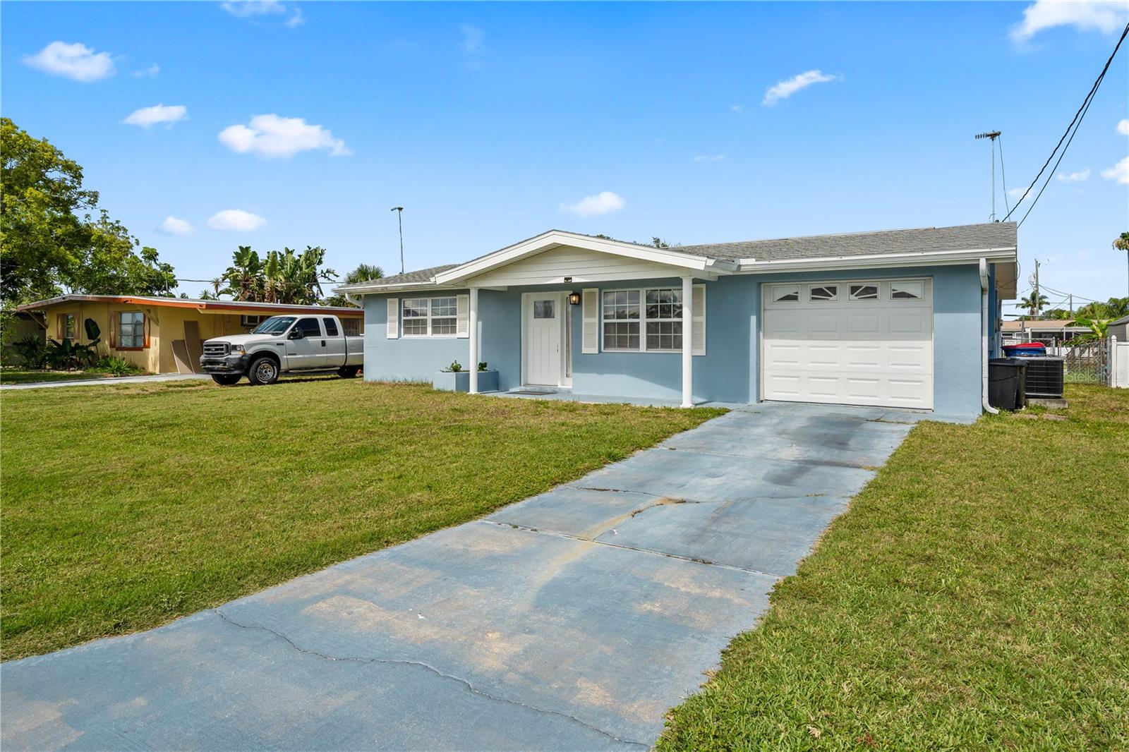 Photo of 13323 NEPTUNE DRIVE HUDSON FL 34667