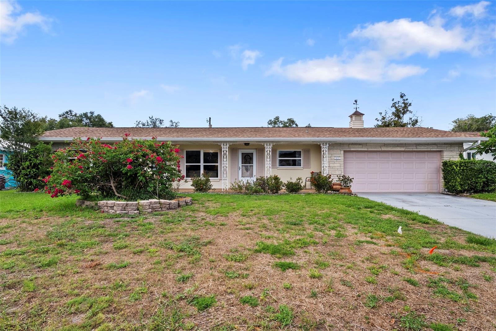 Photo of 1831 OAK LAKE DRIVE CLEARWATER FL 33764