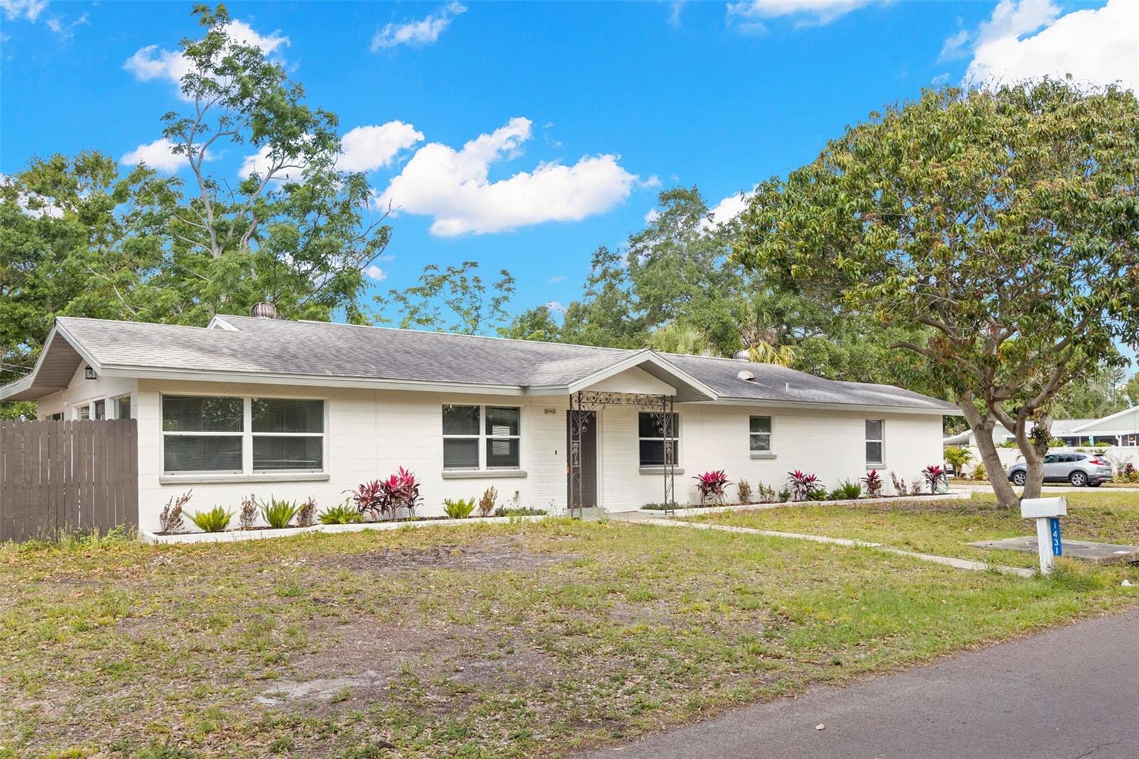Photo of 1431 57TH STREET GULFPORT FL 33707
