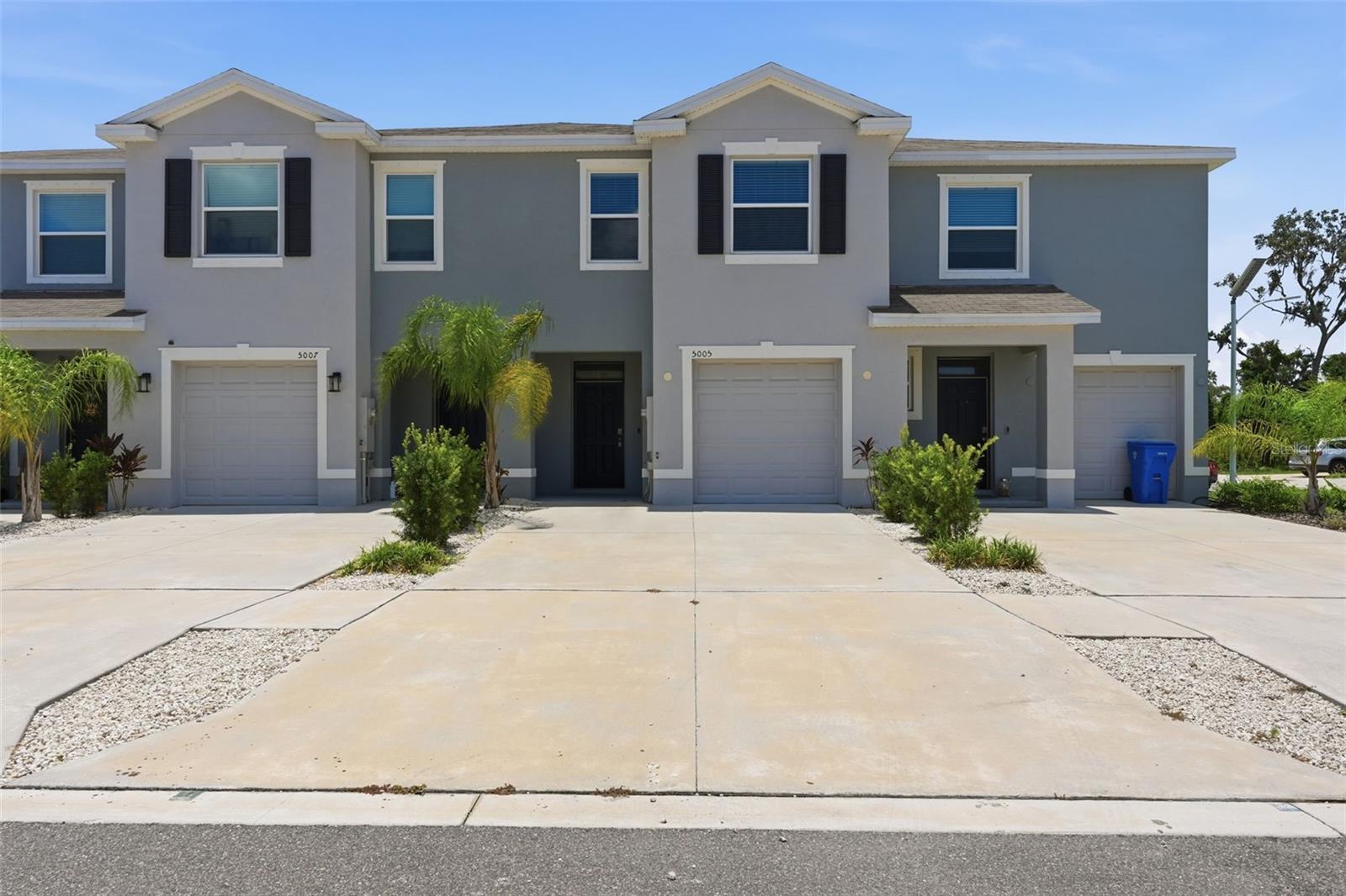 Photo of 5005 GILDED BARD COURT WIMAUMA FL 33598