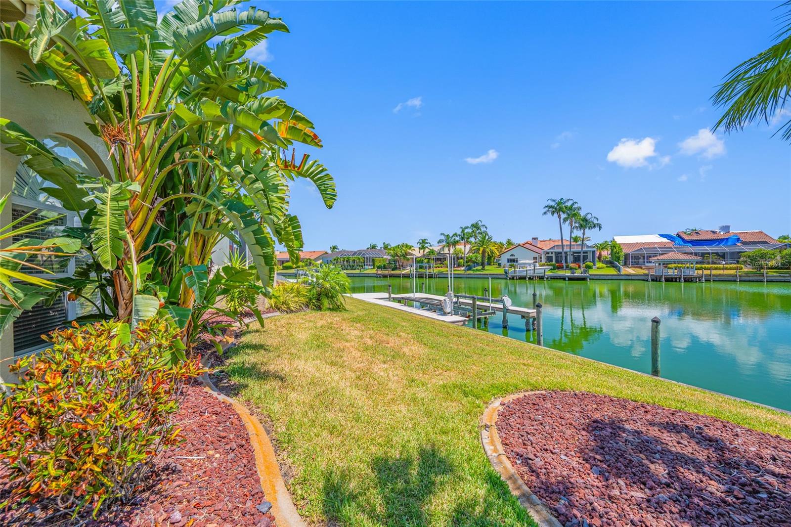 Photo of 9801 COMPASS POINT WAY TAMPA FL 33615