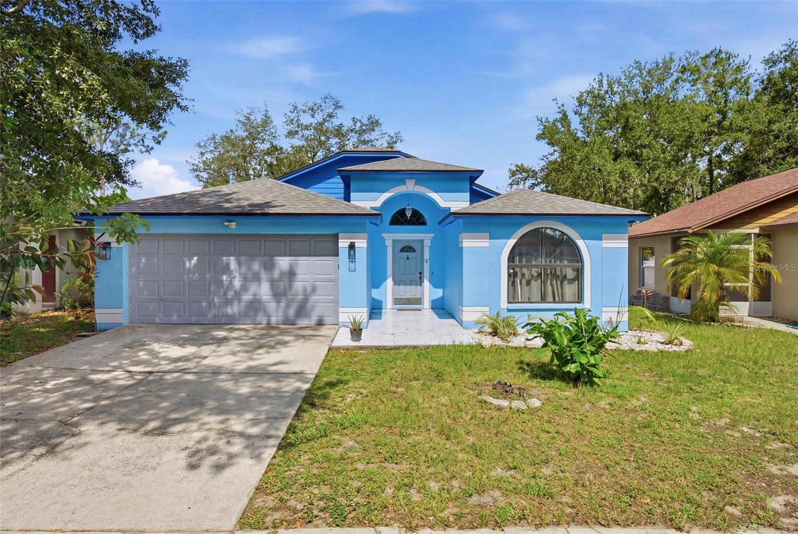Photo of 10201 ALLENWOOD DRIVE RIVERVIEW FL 33569