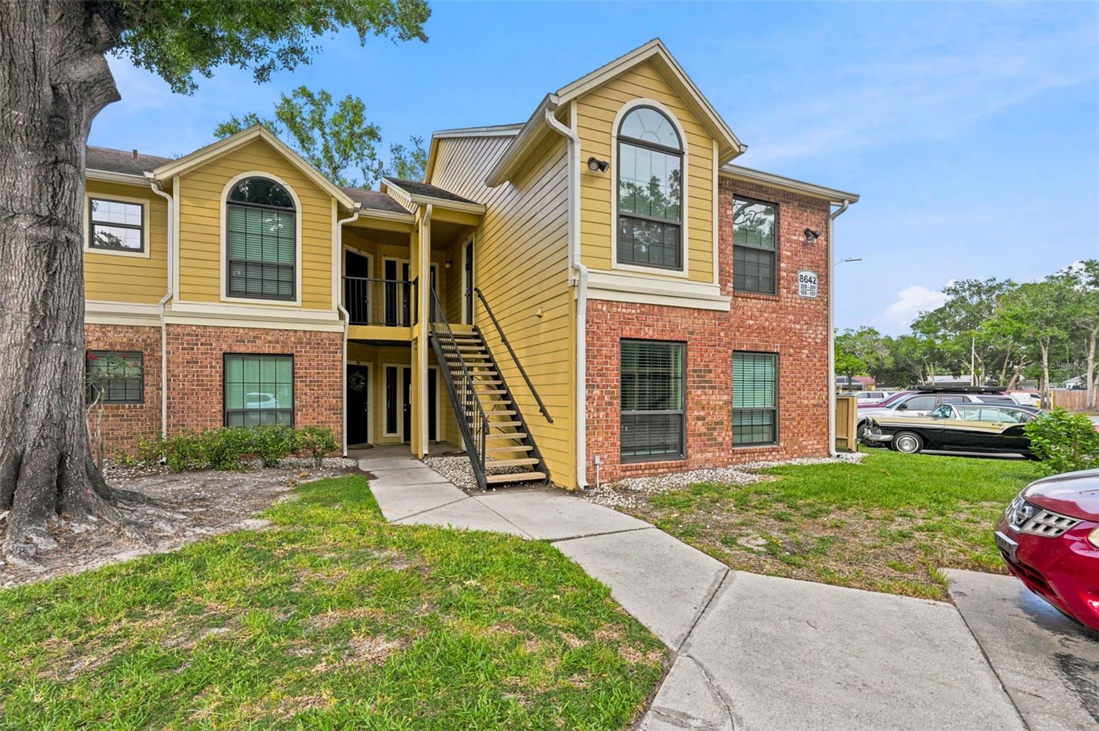 Photo of 8642 MALLARD RESERVE DRIVE #101 TAMPA FL 33614