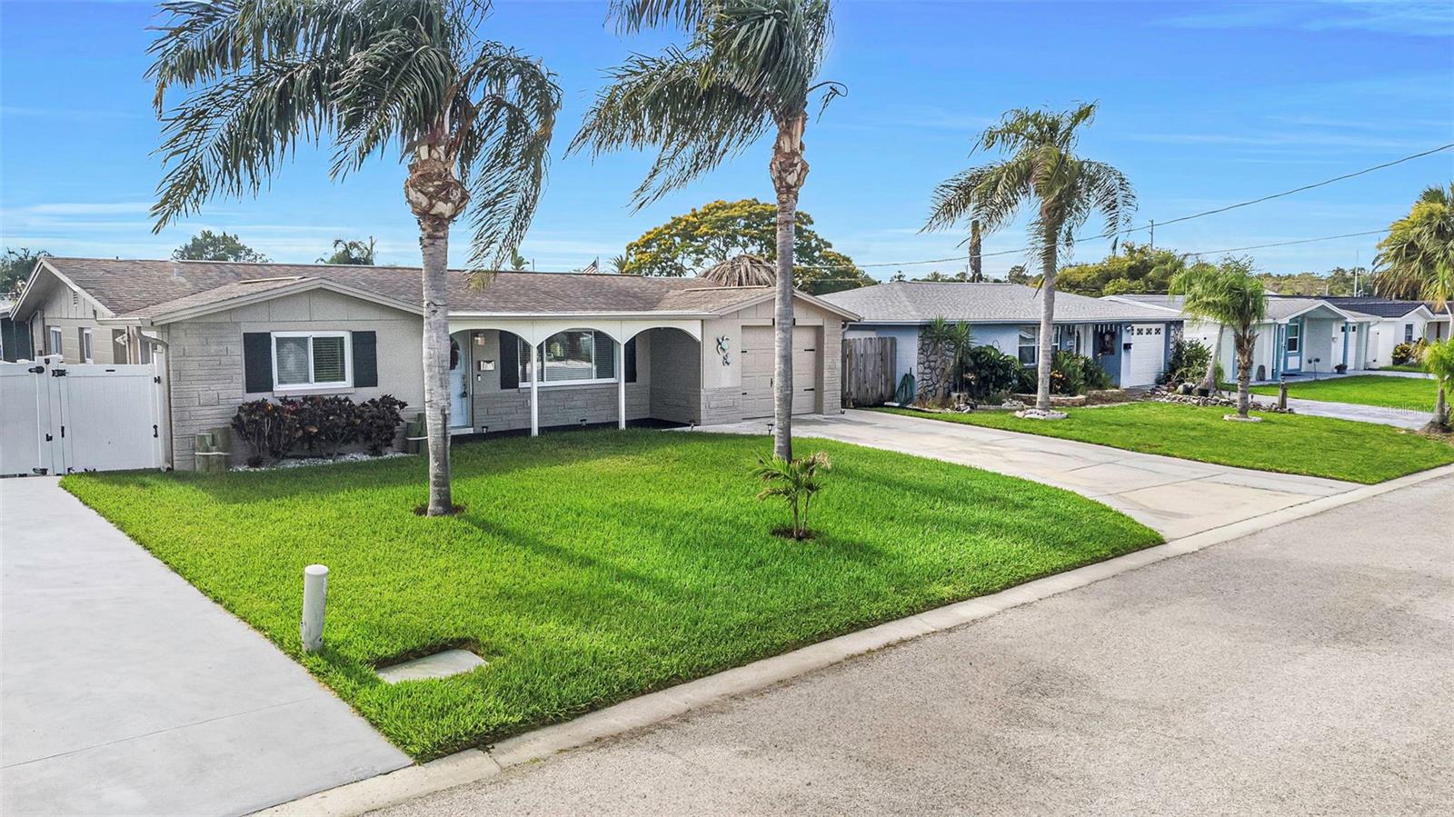 Photo of 12804 2ND ISLE HUDSON FL 34667