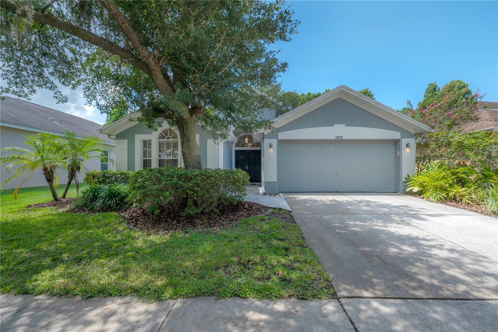 Photo of 11820 EASTHAMPTON DRIVE TAMPA FL 33626