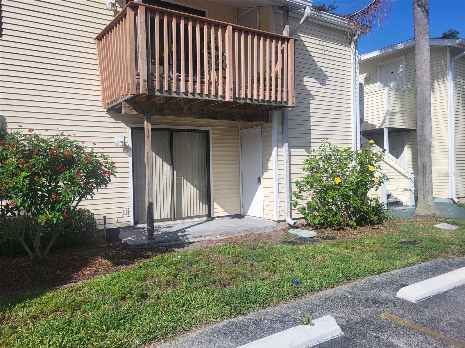 Photo of 140 HUNTER LAKE DRIVE #F OLDSMAR FL 34677