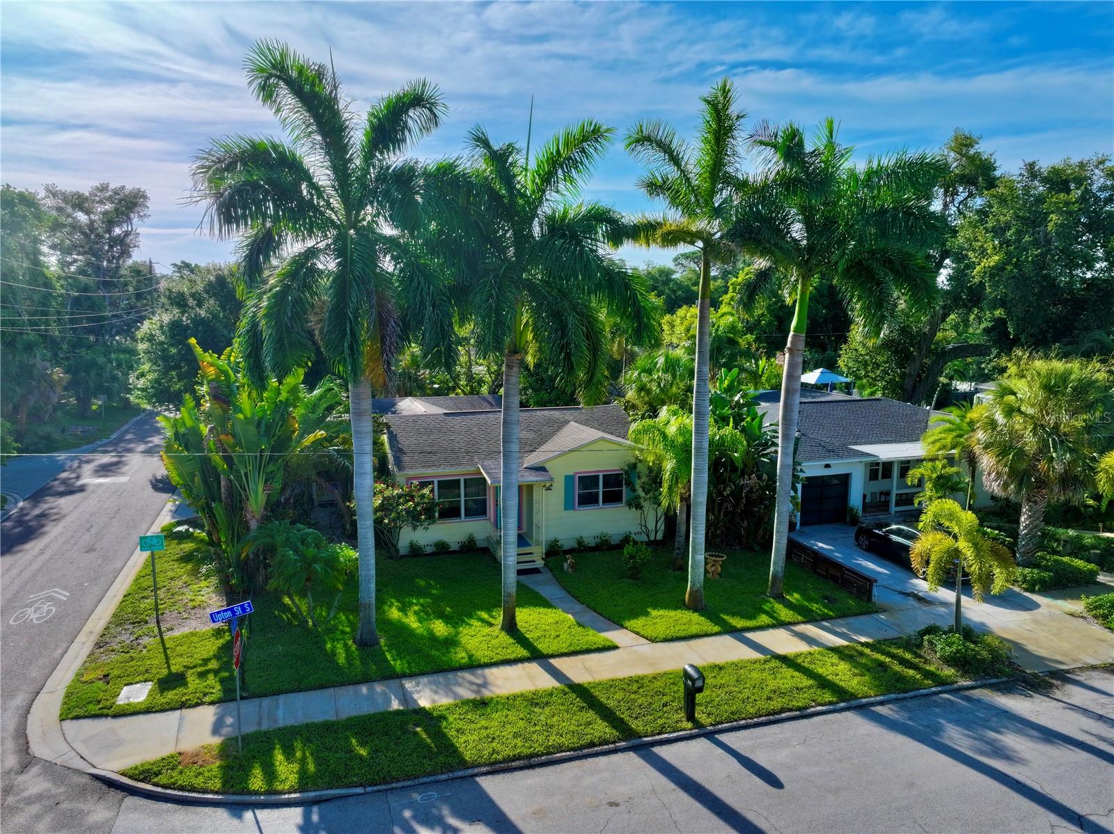Photo of 2602 UPTON STREET GULFPORT FL 33711