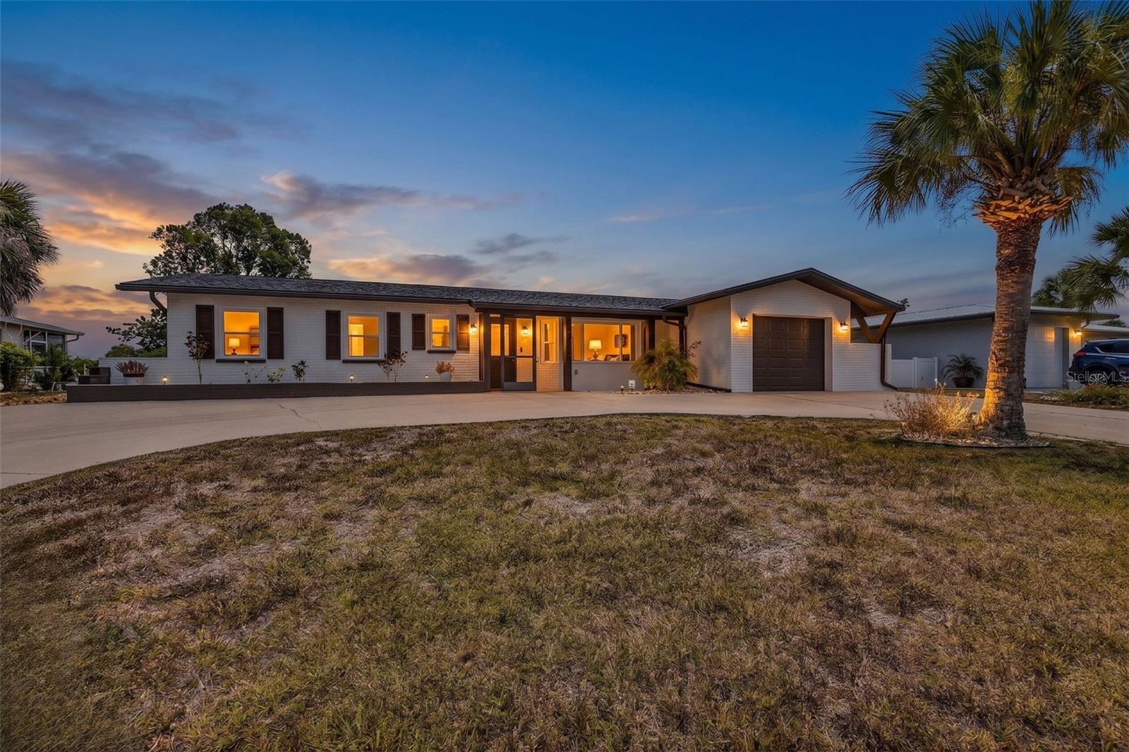 Photo of 82 ROTONDA CIRCLE ROTONDA WEST FL 33947
