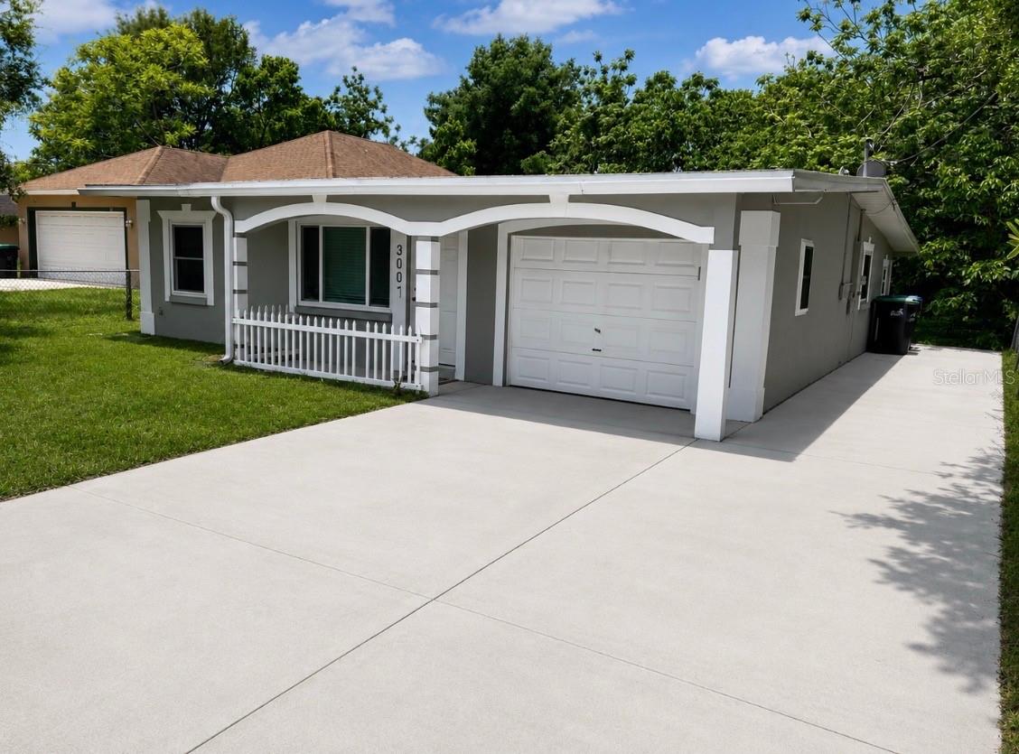 Photo of 300 S BUENA VISTA AVENUE ORLANDO FL 32835