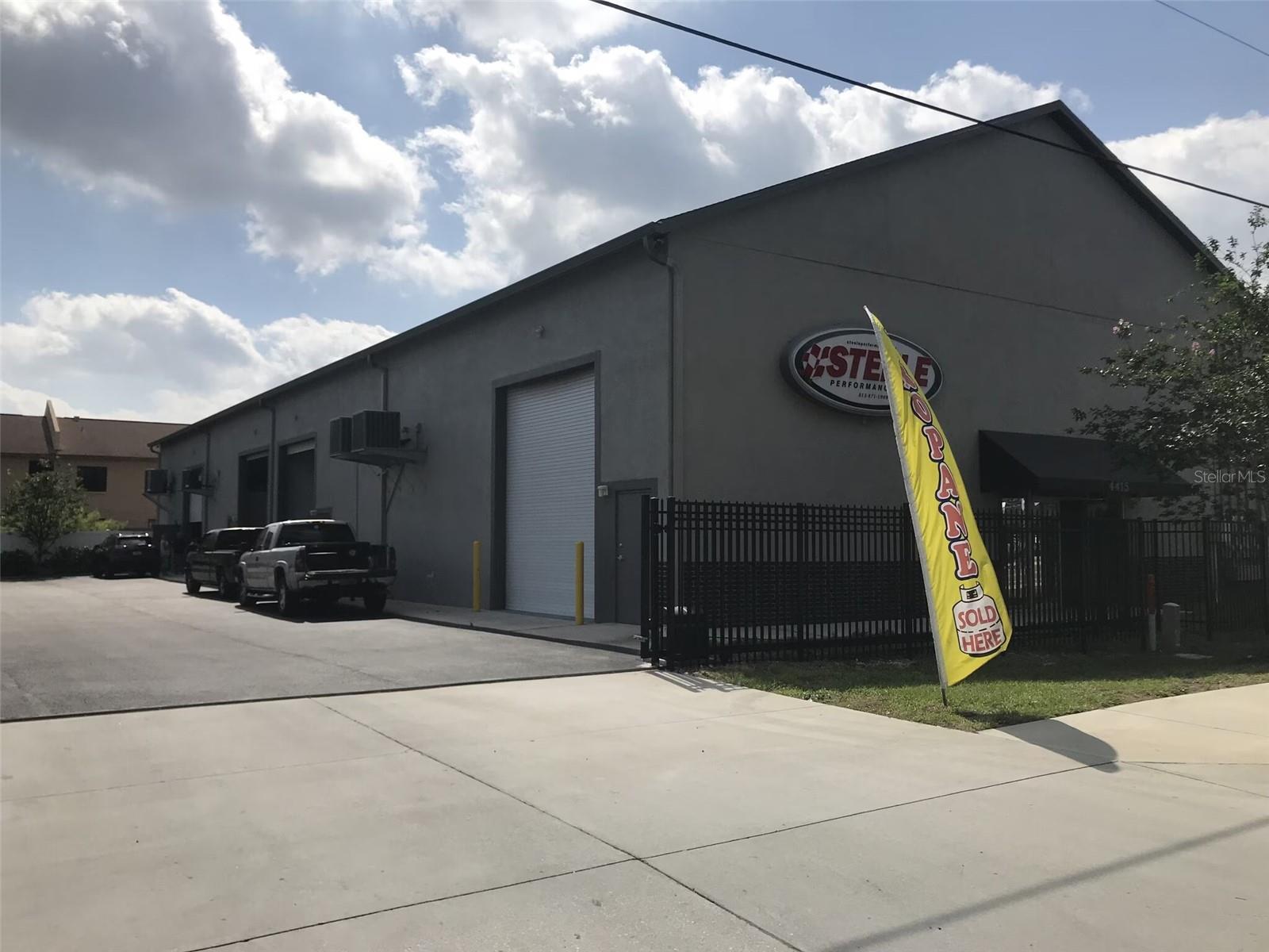 Photo of 4415 N LOIS AVENUE TAMPA FL 33614