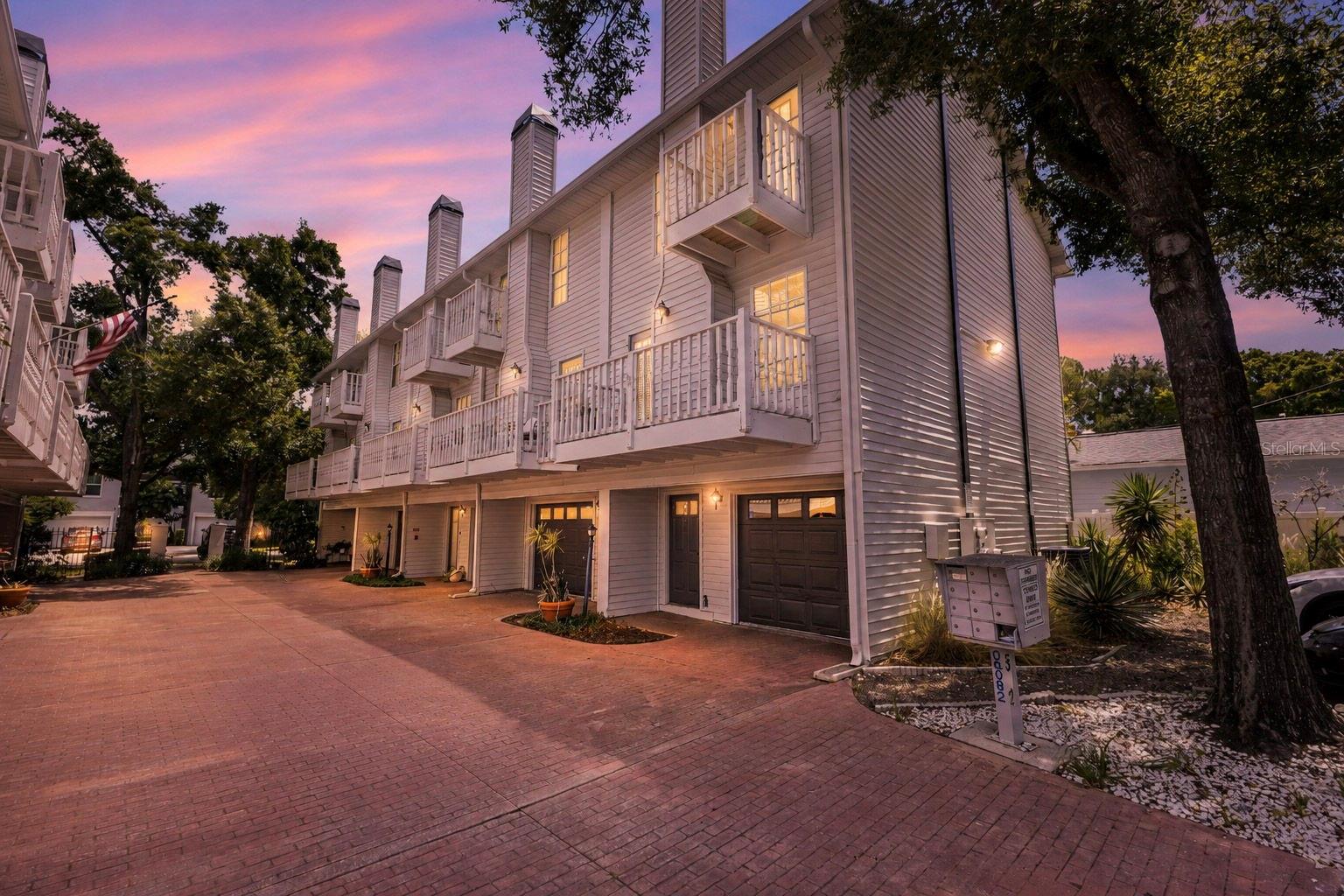 Photo of 502 S WILLOW AVENUE #6 TAMPA FL 33606