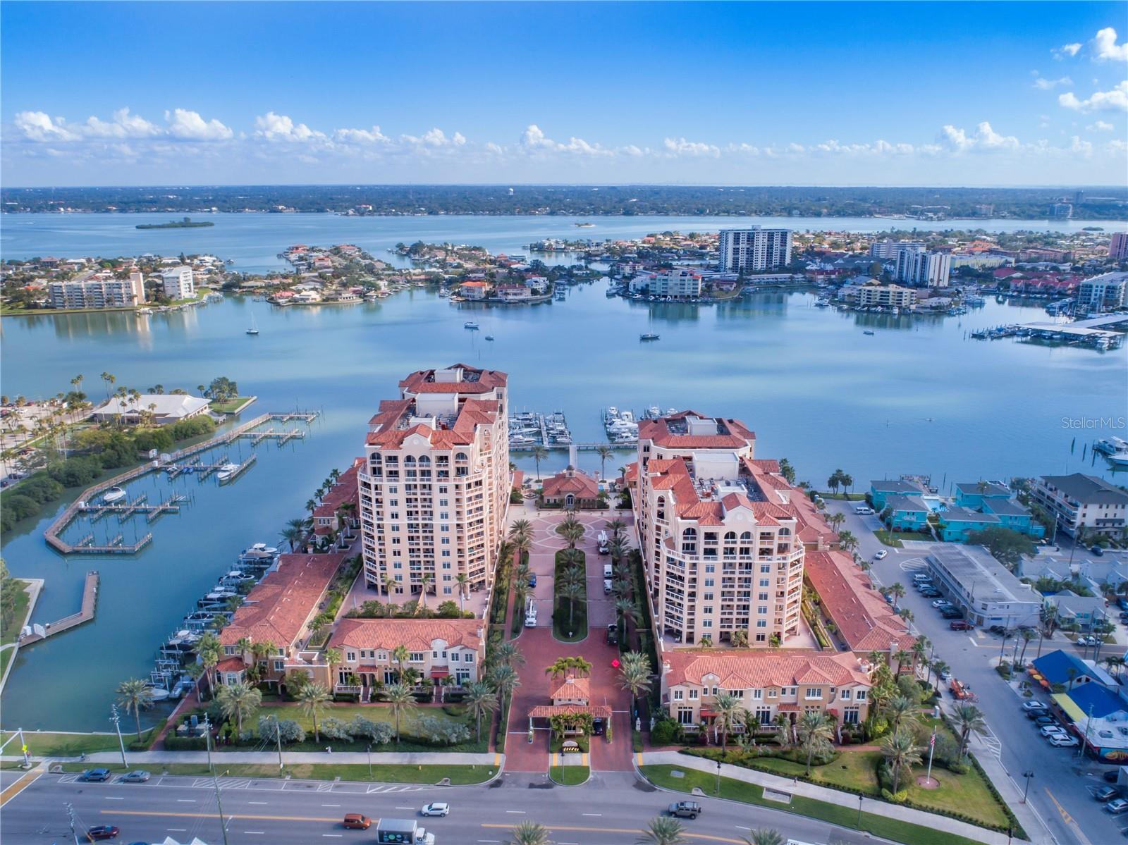 Photo of 521 MANDALAY AVENUE #704 CLEARWATER BEACH FL 33767
