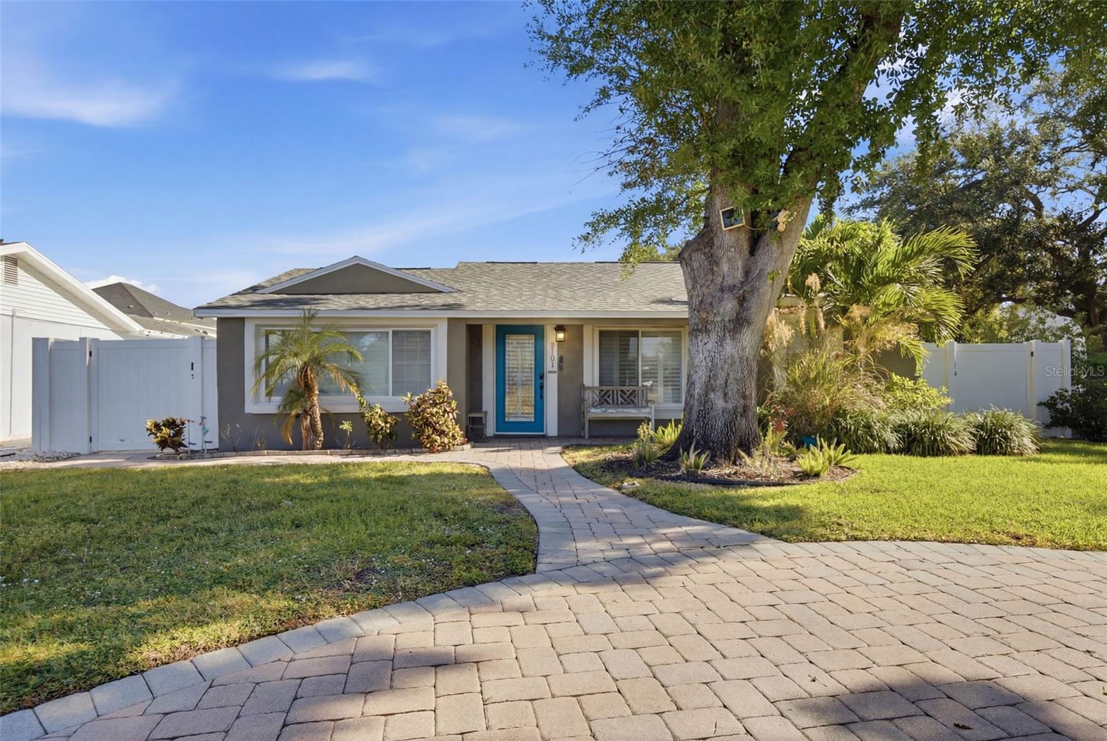 Photo of 4101 W NEPTUNE STREET TAMPA FL 33629