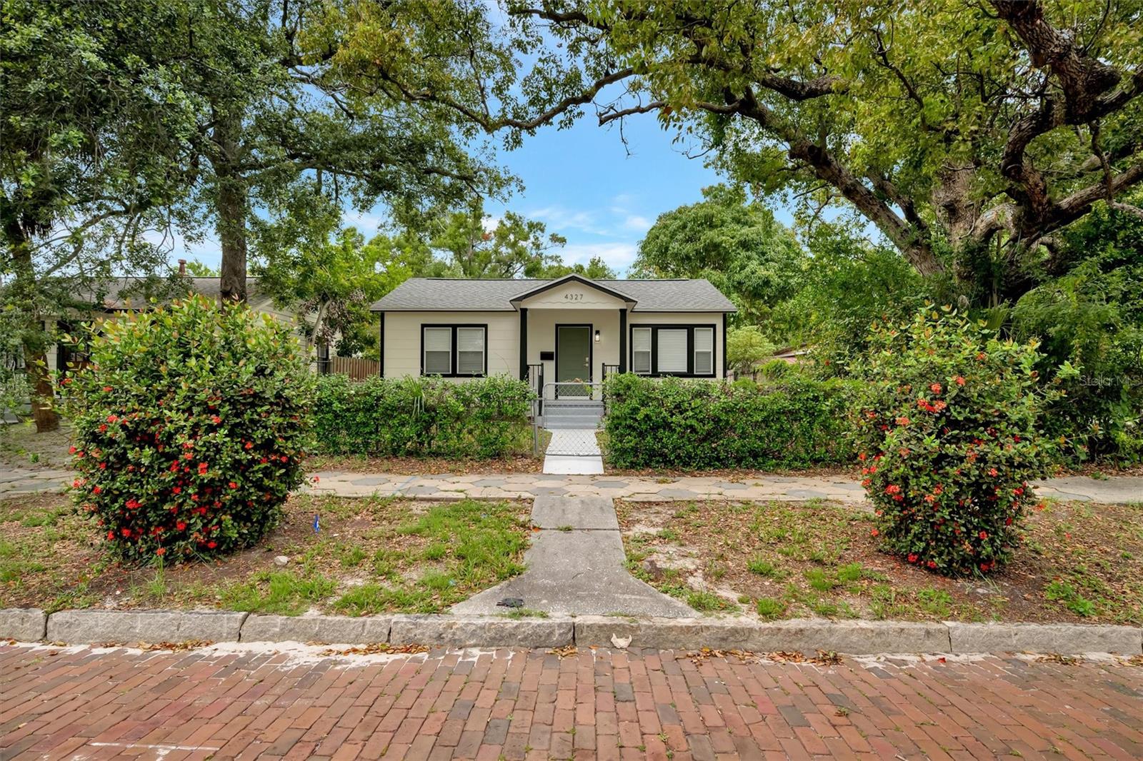 Photo of 4327 3RD AVENUE ST PETERSBURG FL 33711