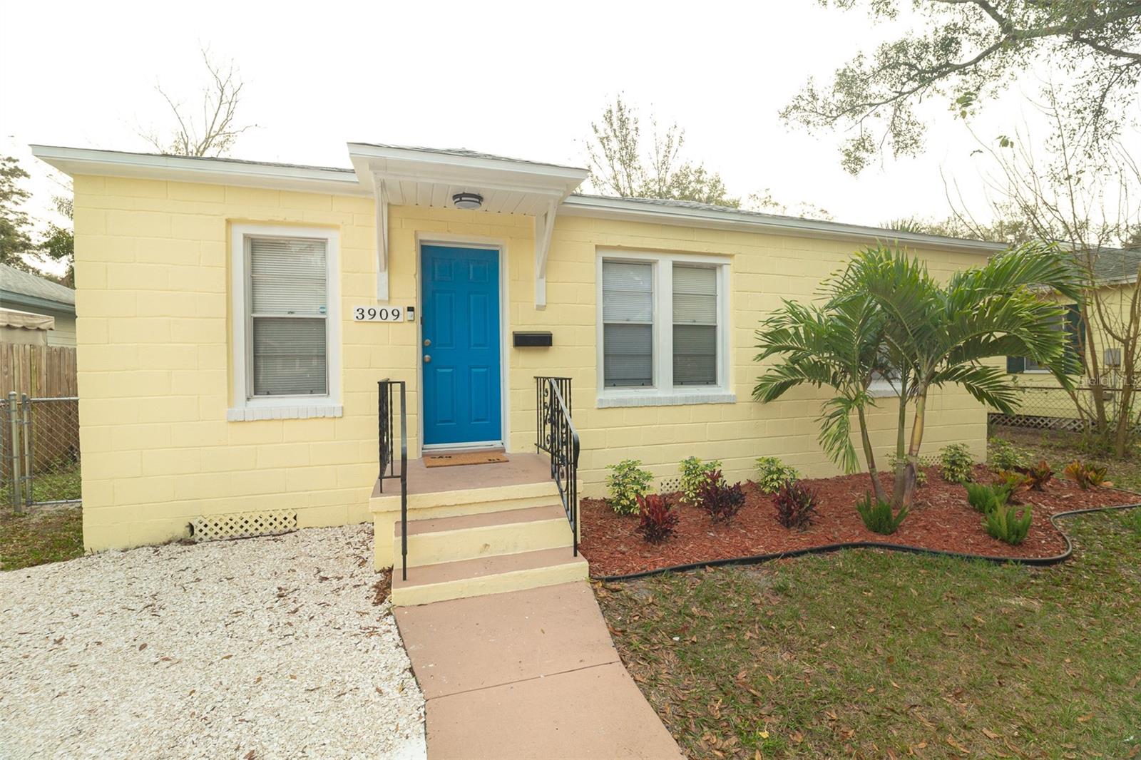 Photo of 3909 N DARWIN AVENUE TAMPA FL 33603