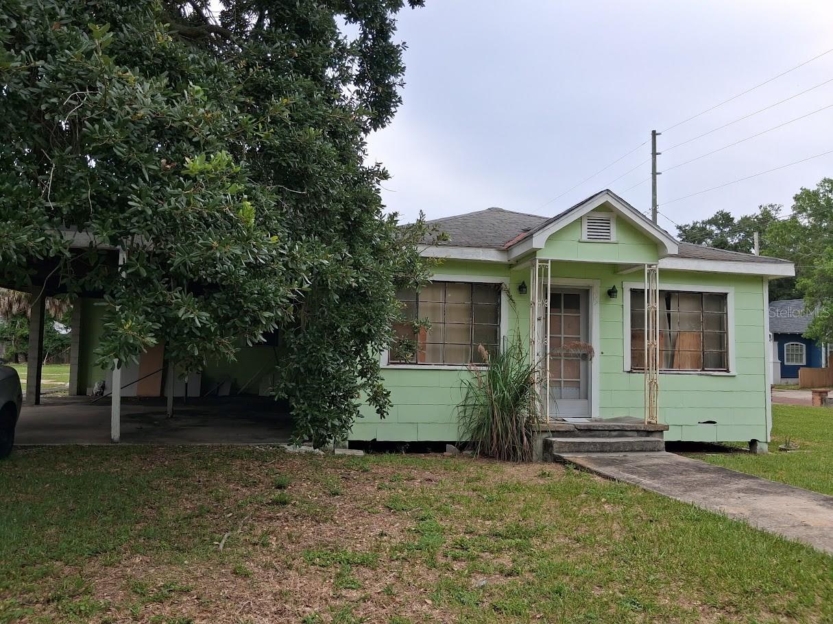 Photo of 217 BANANA STREET TARPON SPRINGS FL 34689
