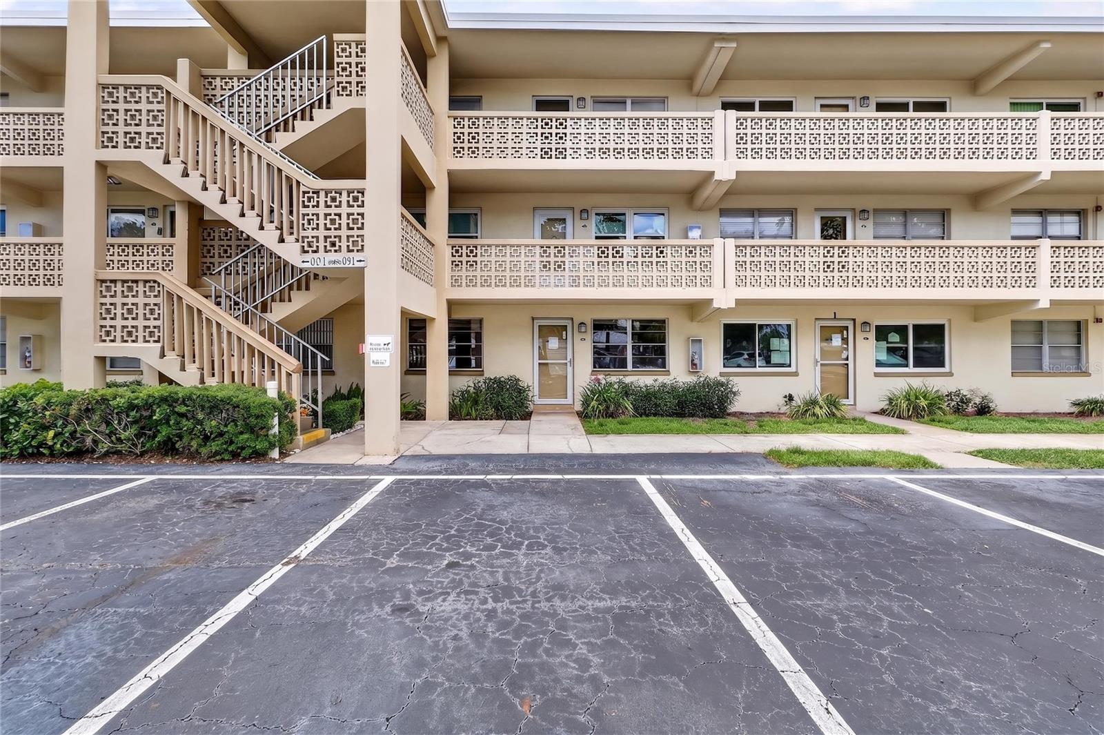 Photo of 951 79TH AVENUE #115 ST PETERSBURG FL 33702
