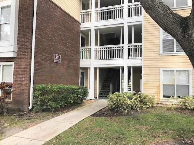 Photo of 4211 CHATHAM OAK COURT #102 TAMPA FL 33624