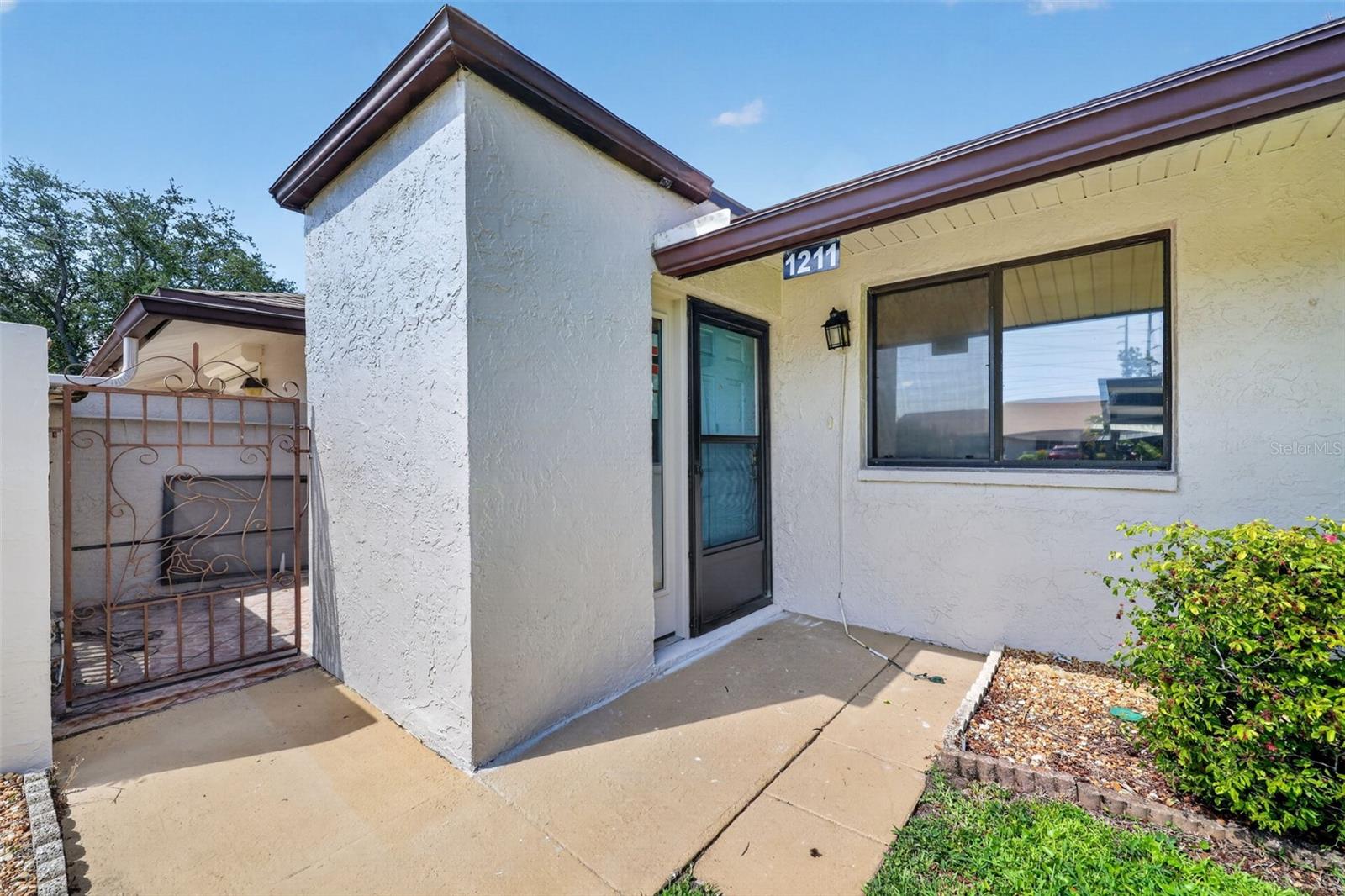 Photo of 1211 11TH CIRCLE LARGO FL 33771