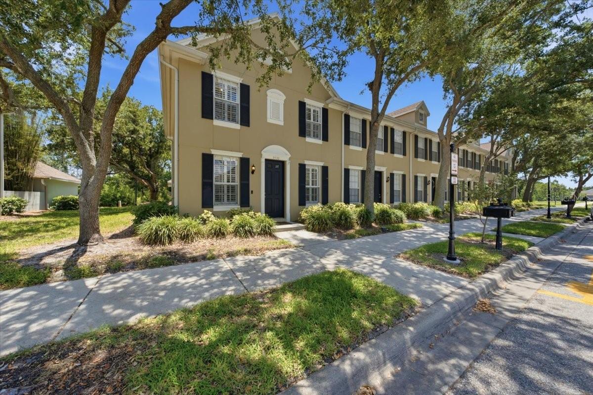 Photo of 9530 W PARK VILLAGE DRIVE TAMPA FL 33626