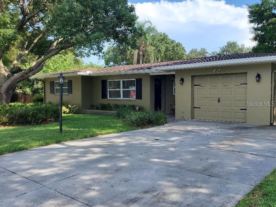 Photo of 1637 WHITEWOOD DRIVE CLEARWATER FL 33756