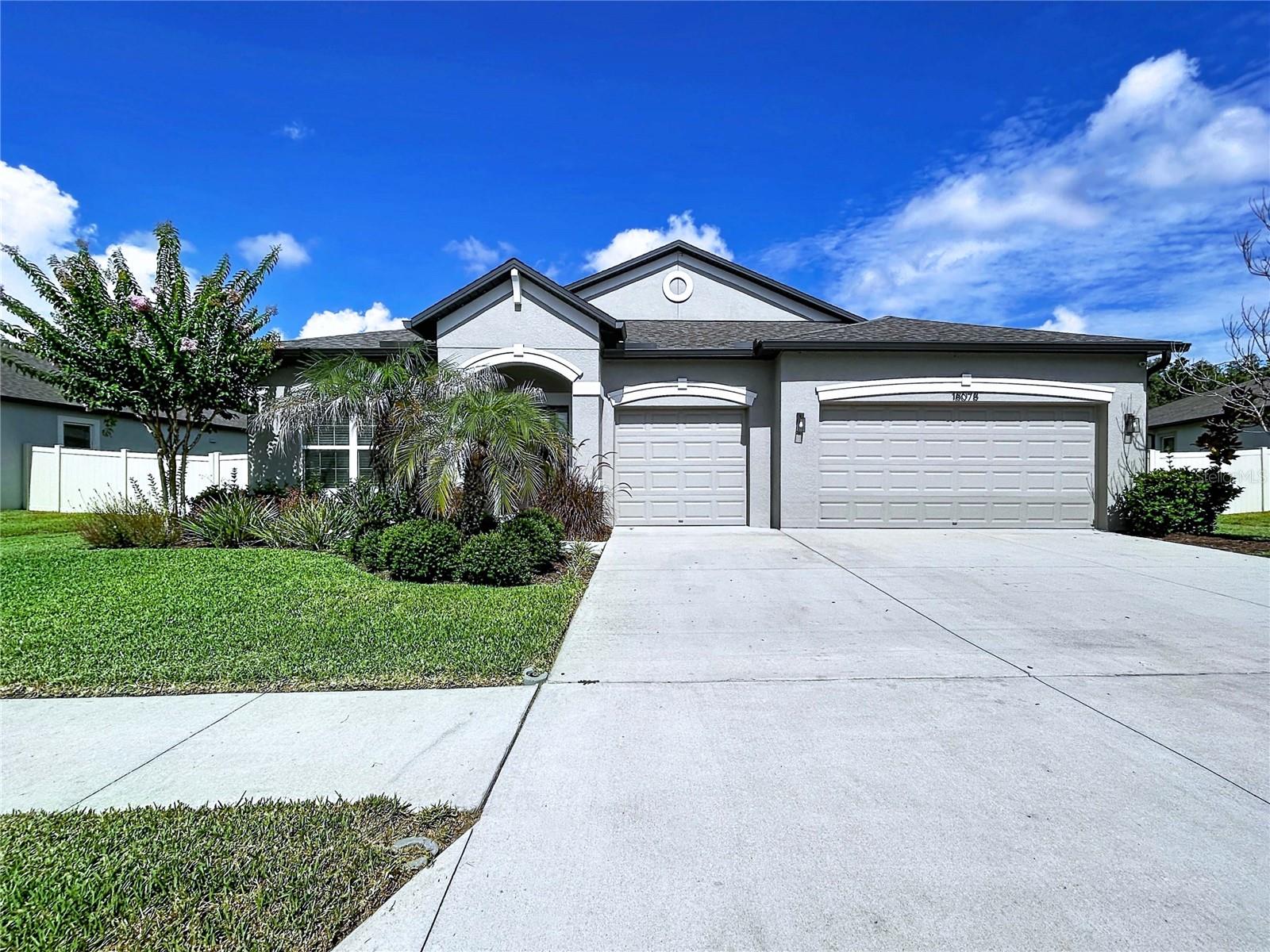 Photo of 18078 ROMANESQUE COURT SPRING HILL FL 34610