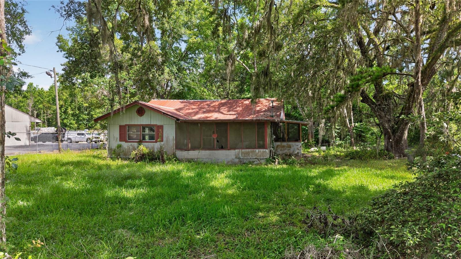 Photo of 19370 FORT DADE AVENUE BROOKSVILLE FL 34601