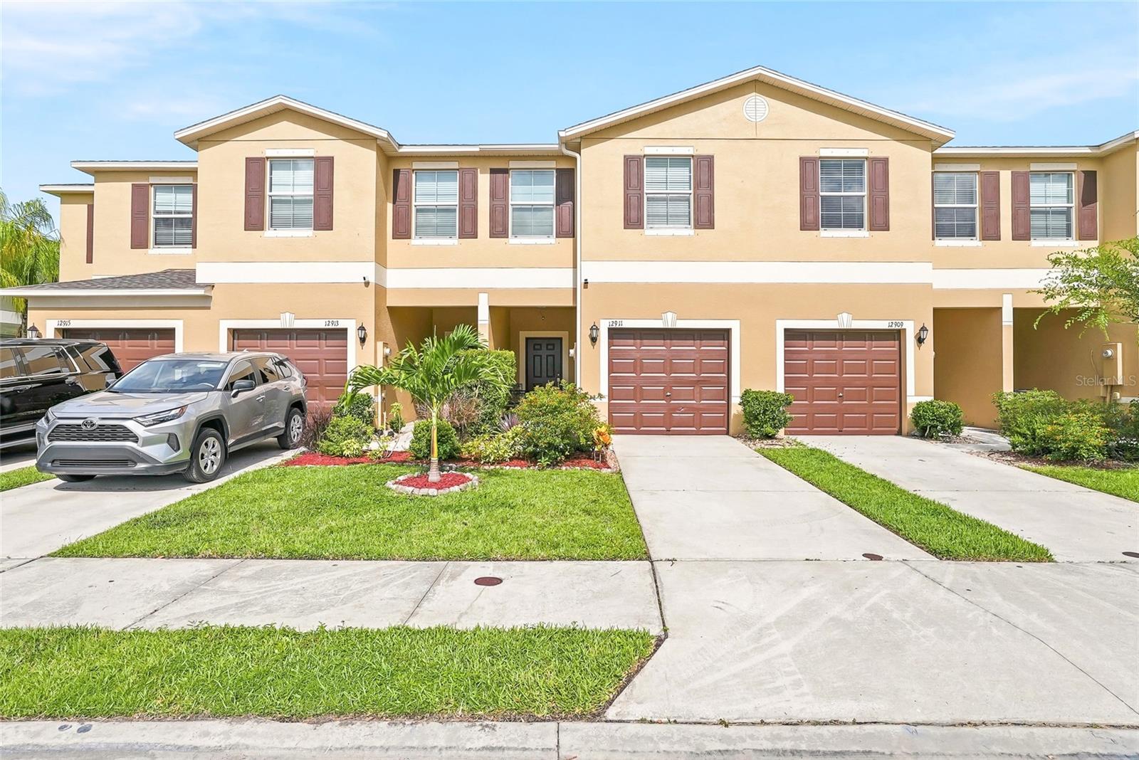 Photo of 12911 DREAM CATCHER WAY RIVERVIEW FL 33579