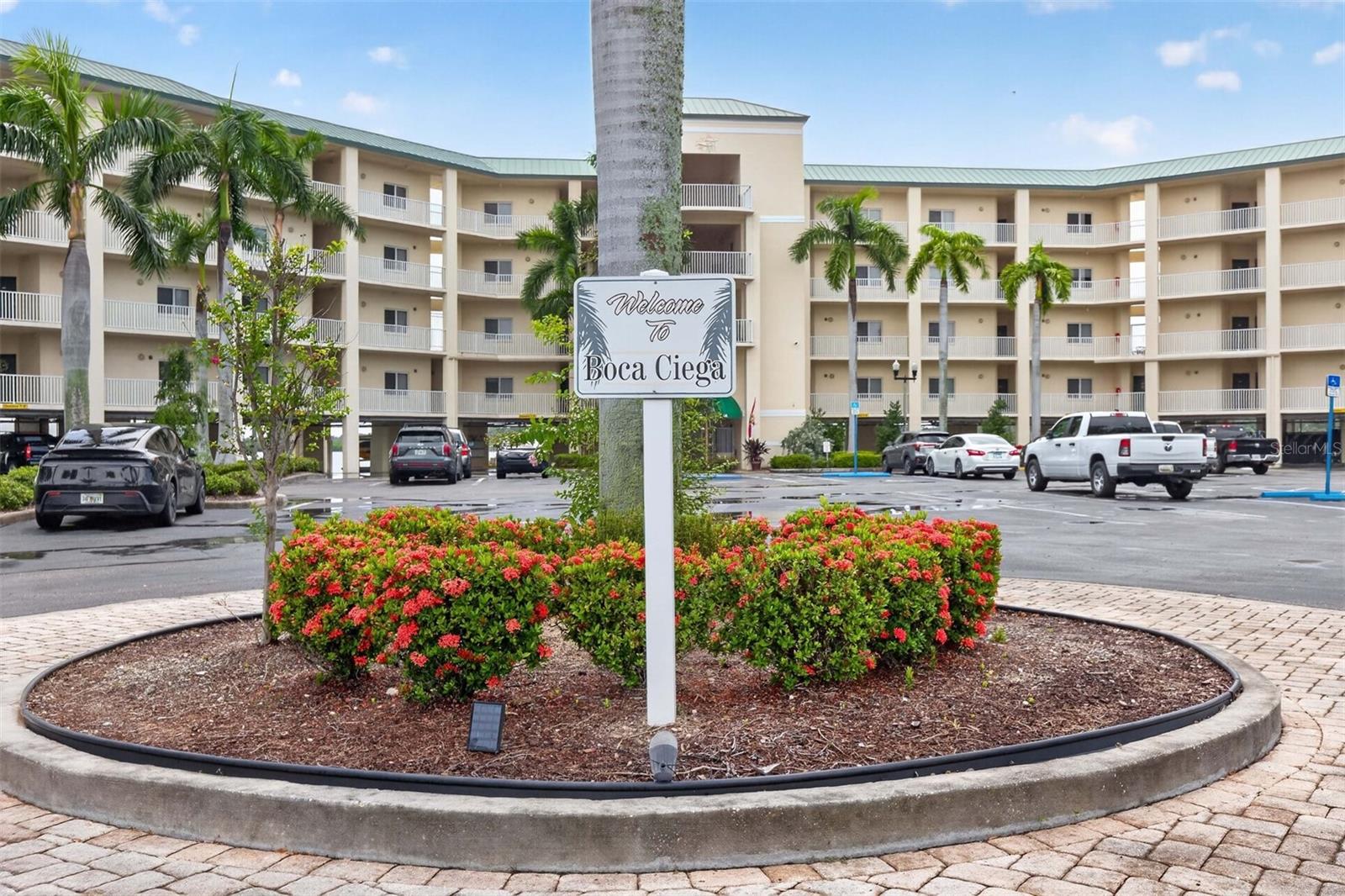 Photo of 8800 BAY PINES BOULEVARD #216 ST PETERSBURG FL 33709
