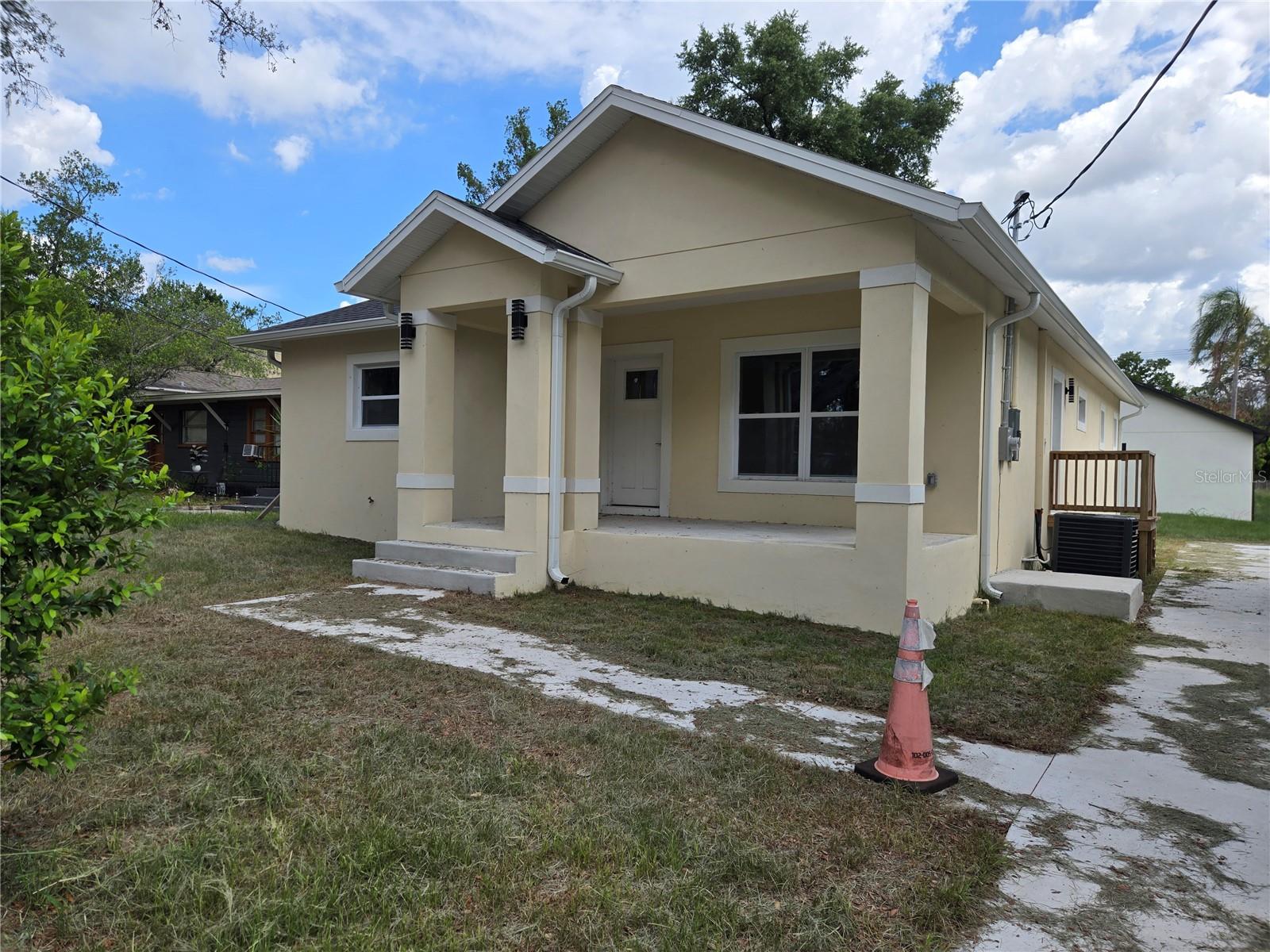 Photo of 704 E ORCHID AVENUE TAMPA FL 33612