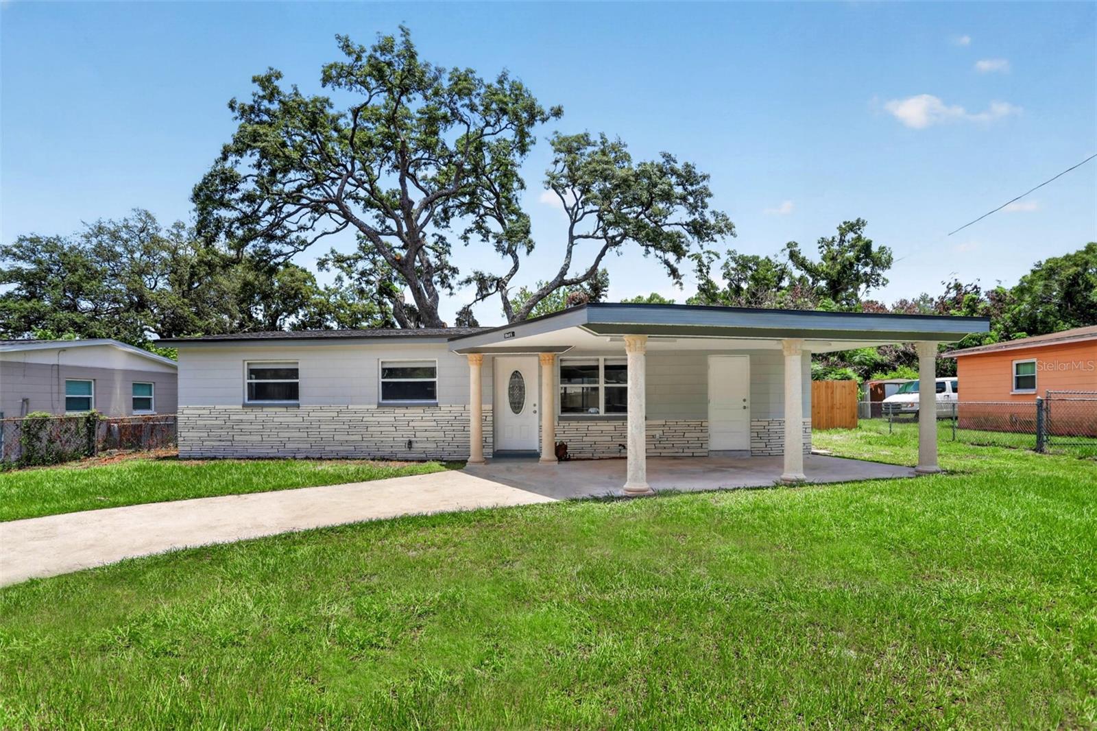 Photo of 10405 N 22ND STREET TAMPA FL 33612