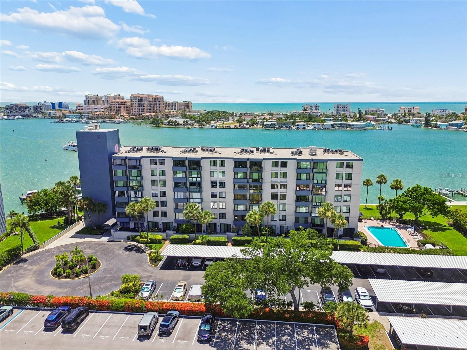 Photo of 644 ISLAND WAY #405 CLEARWATER FL 33767