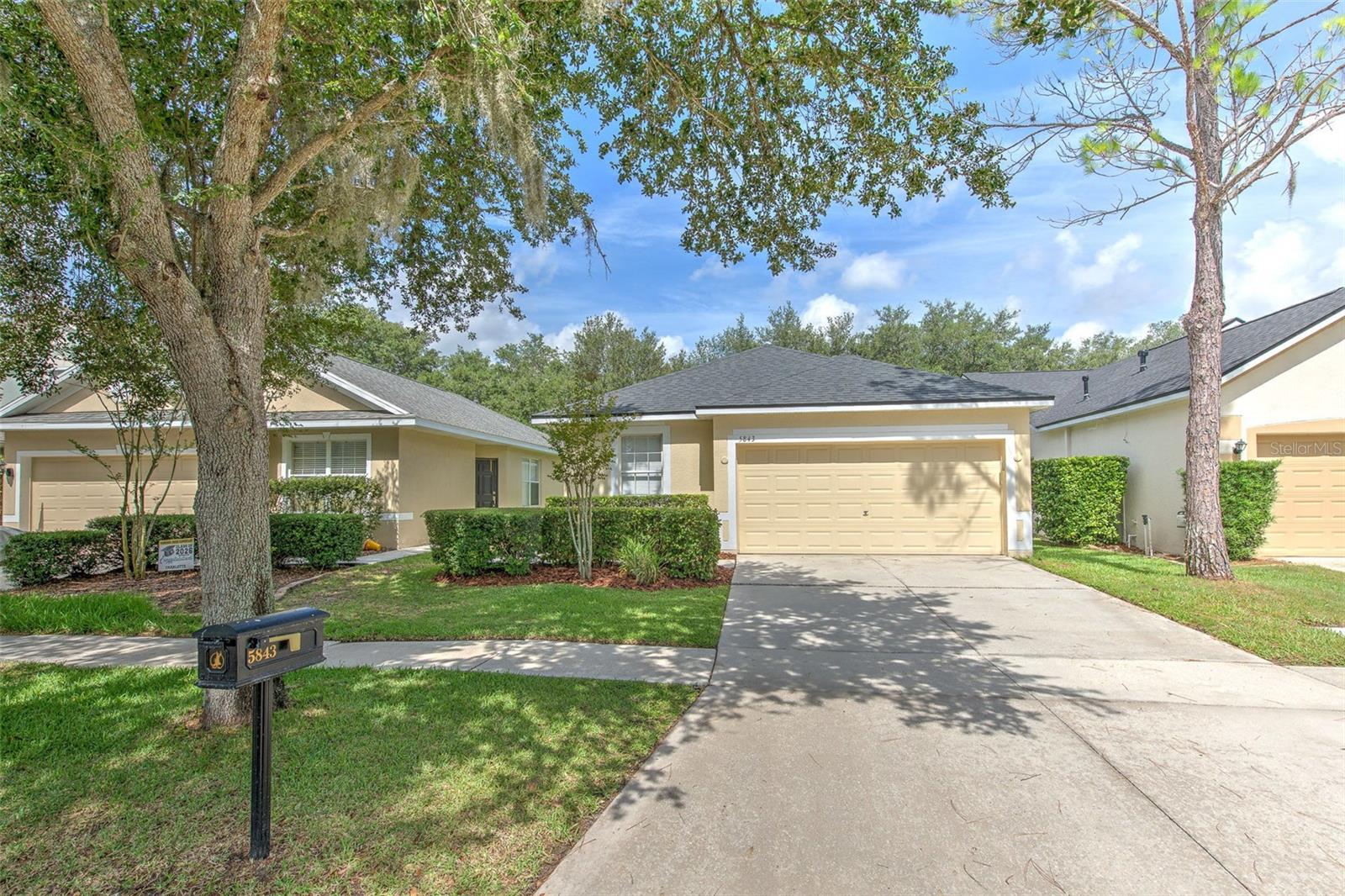 Photo of 5843 WRENWATER LITHIA FL 33547
