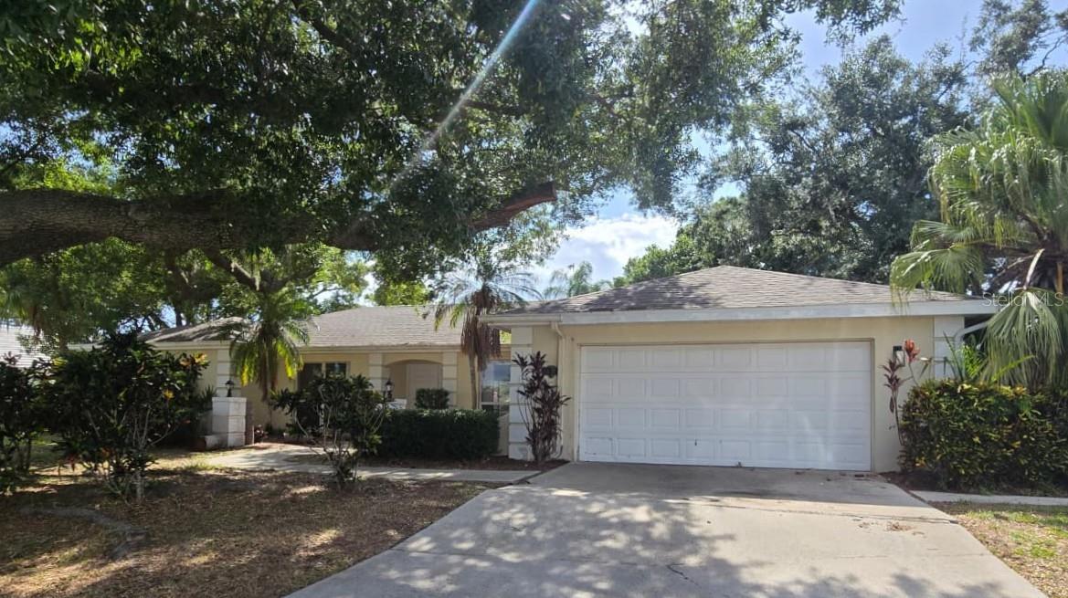 Photo of 5697 COUNTRY LAKES DRIVE SARASOTA FL 34243
