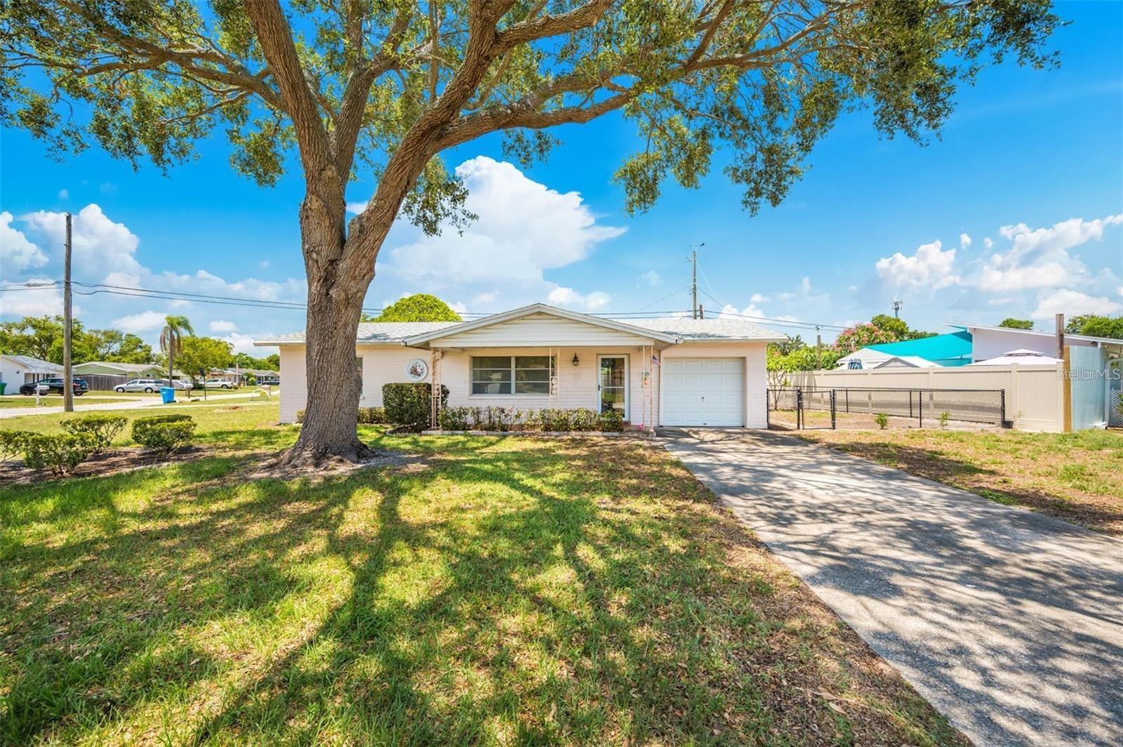 Photo of 10833 111TH PLACE SEMINOLE FL 33778