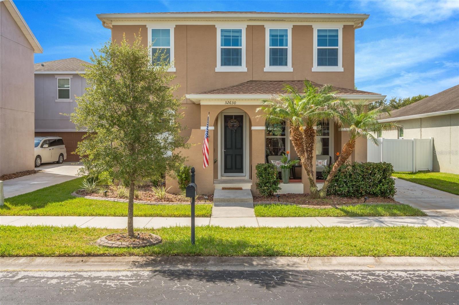 Photo of 32630 COLDWATER CREEK LOOP WESLEY CHAPEL FL 33545