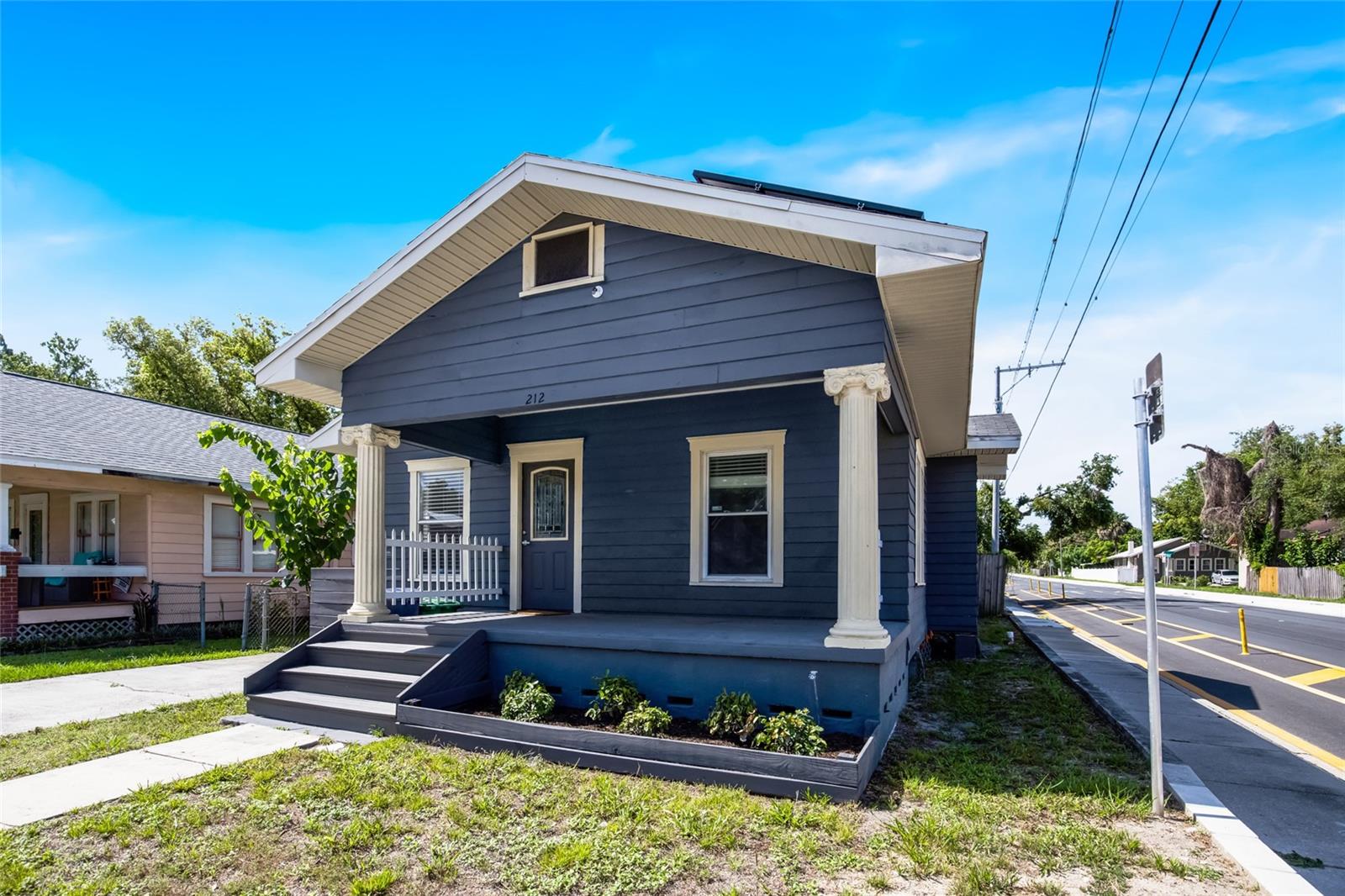 Photo of 212 W GENESEE STREET TAMPA FL 33603