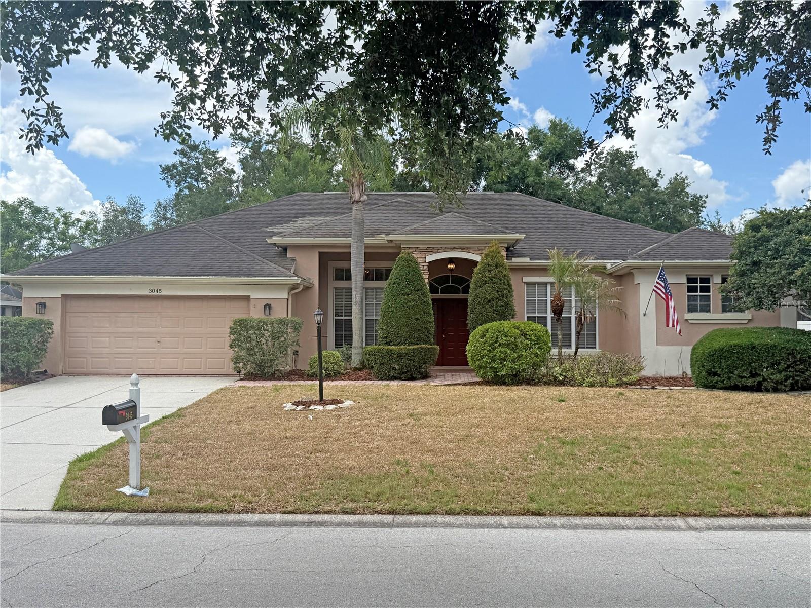 Photo of 3045 SUTTON WOODS DRIVE PLANT CITY FL 33566