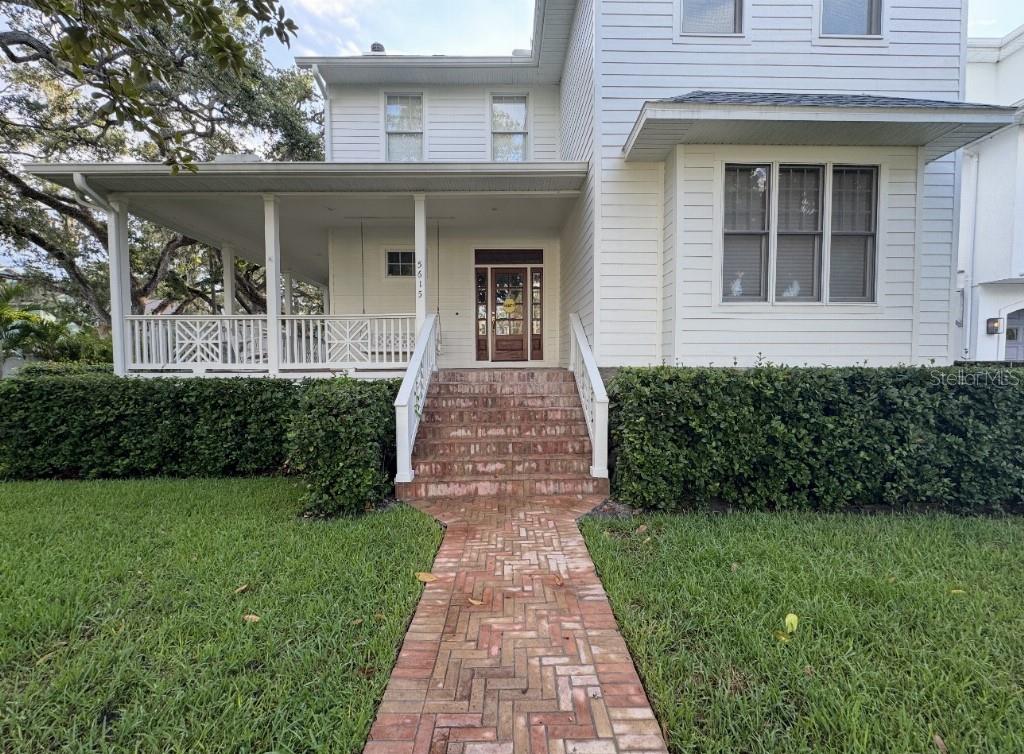 Photo of 5615 BAYSHORE BOULEVARD TAMPA FL 33611