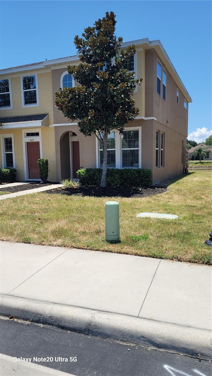 Photo of 7005 TOWERING SPRUCE DRIVE RIVERVIEW FL 33578