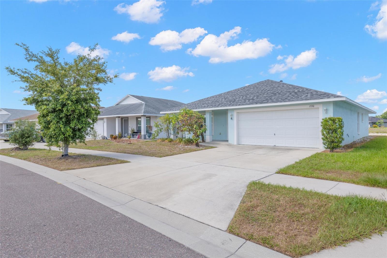 Photo of 1550 BLOSSOM BAYOU CIRCLE RUSKIN FL 33570