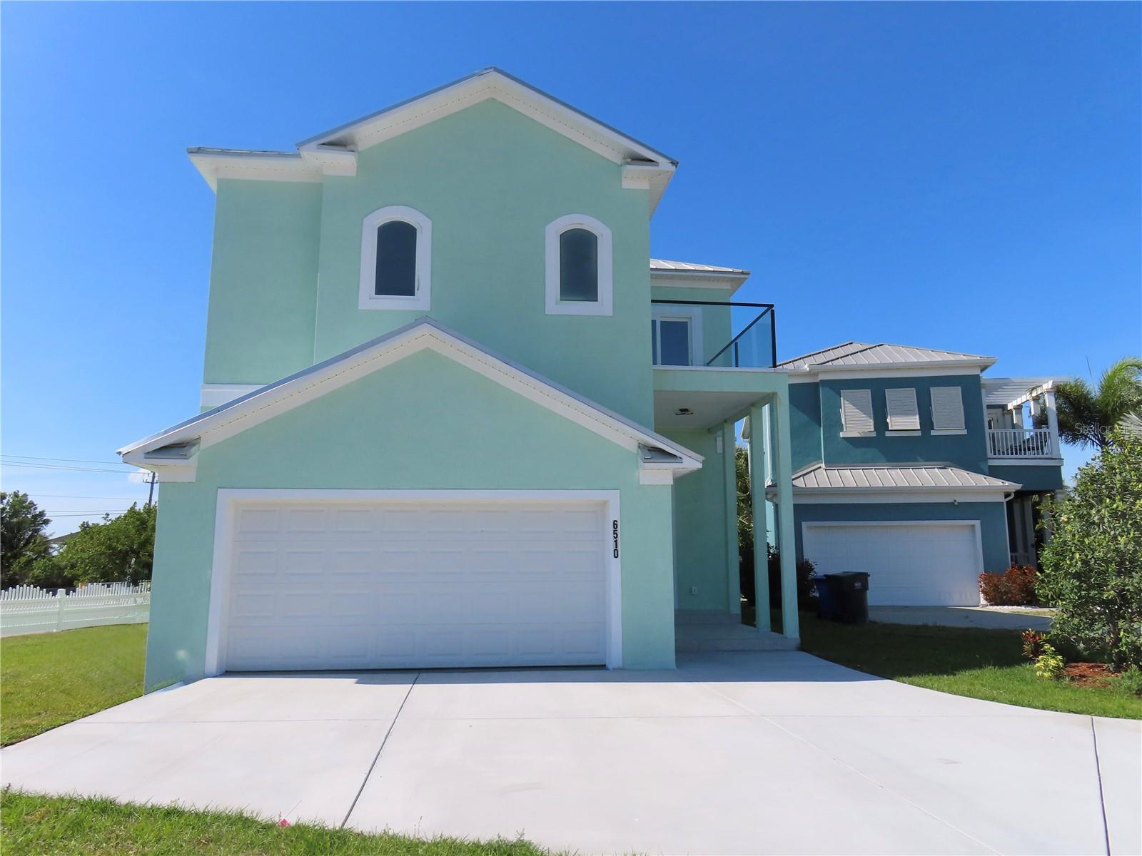 Photo of 6510 SIMONE SHORES CIR APOLLO BEACH FL 33572