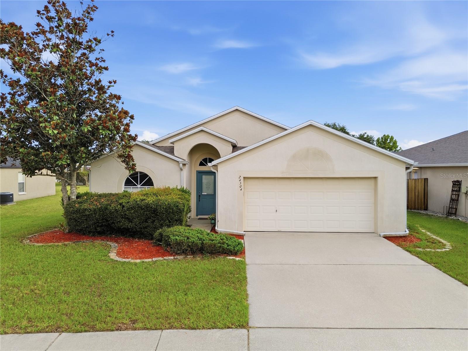 Photo of 24504 MISTWOOD COURT LUTZ FL 33559