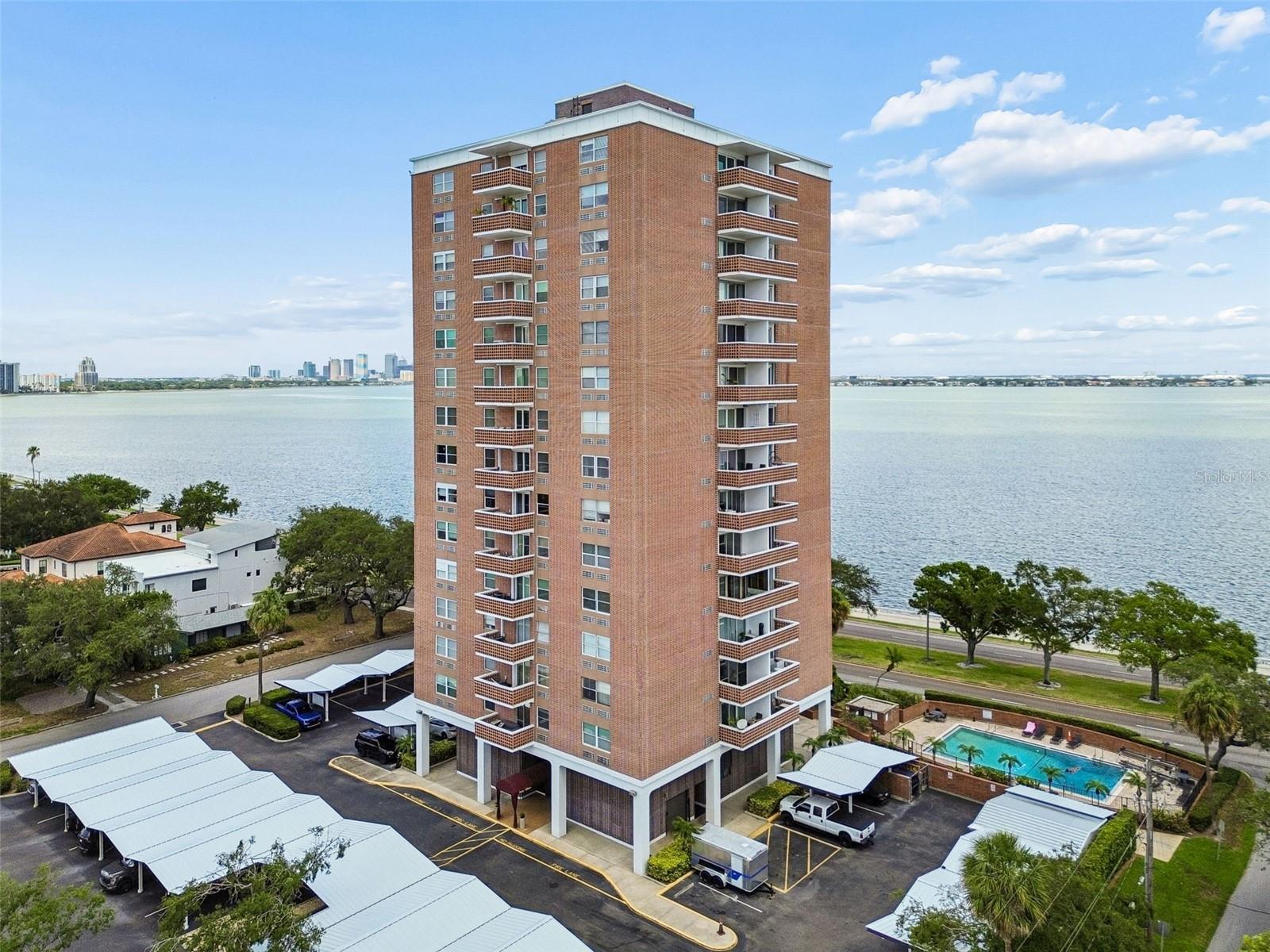 Photo of 4015 BAYSHORE BOULEVARD #7D TAMPA FL 33611