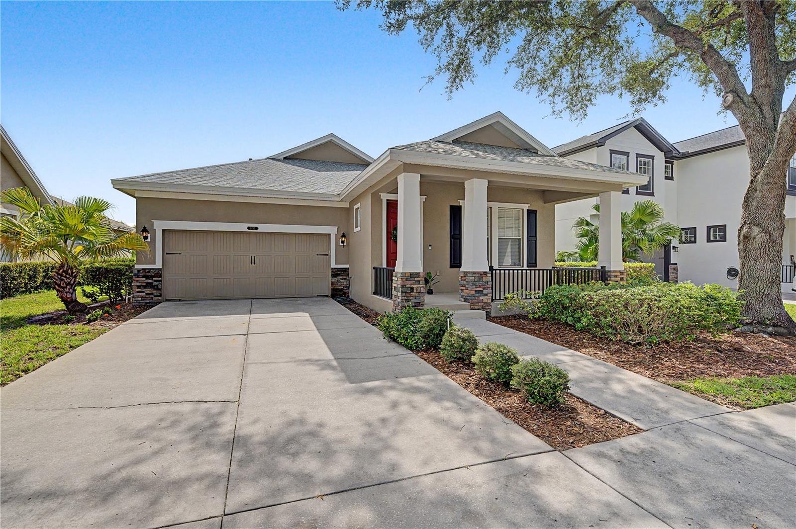 Photo of 8152 LAGERFELD DRIVE LAND O LAKES FL 34637