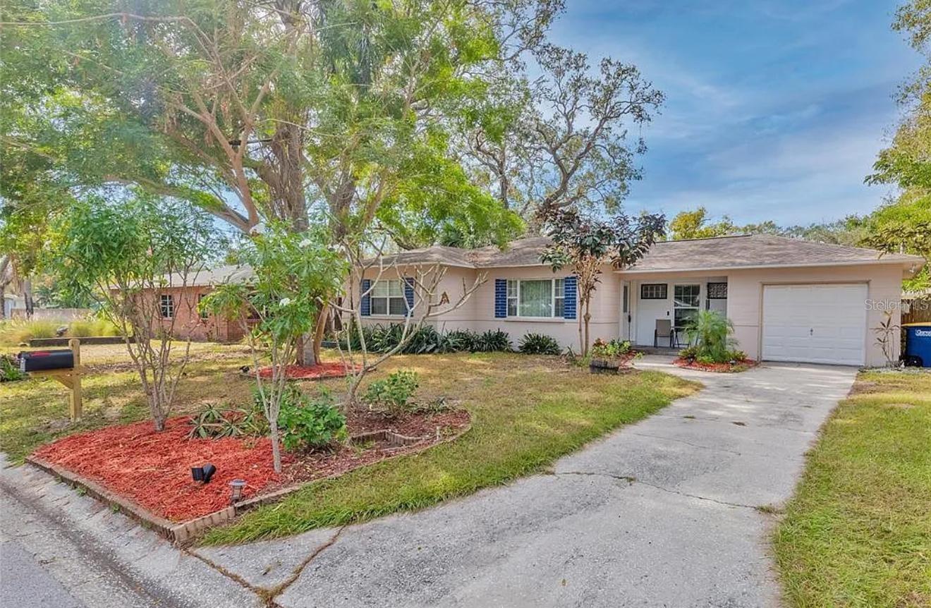 Photo of 1008 CHESTER DRIVE CLEARWATER FL 33756