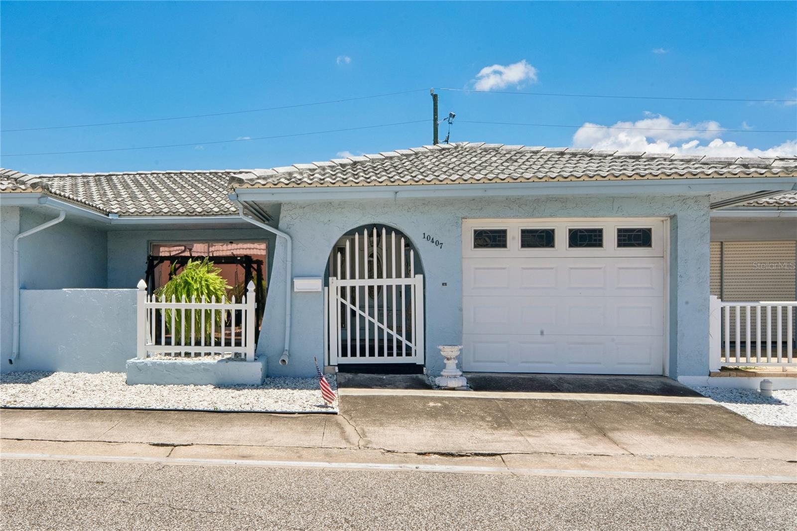 Photo of 10407 LARCHMONT PLACE #218 PINELLAS PARK FL 33782