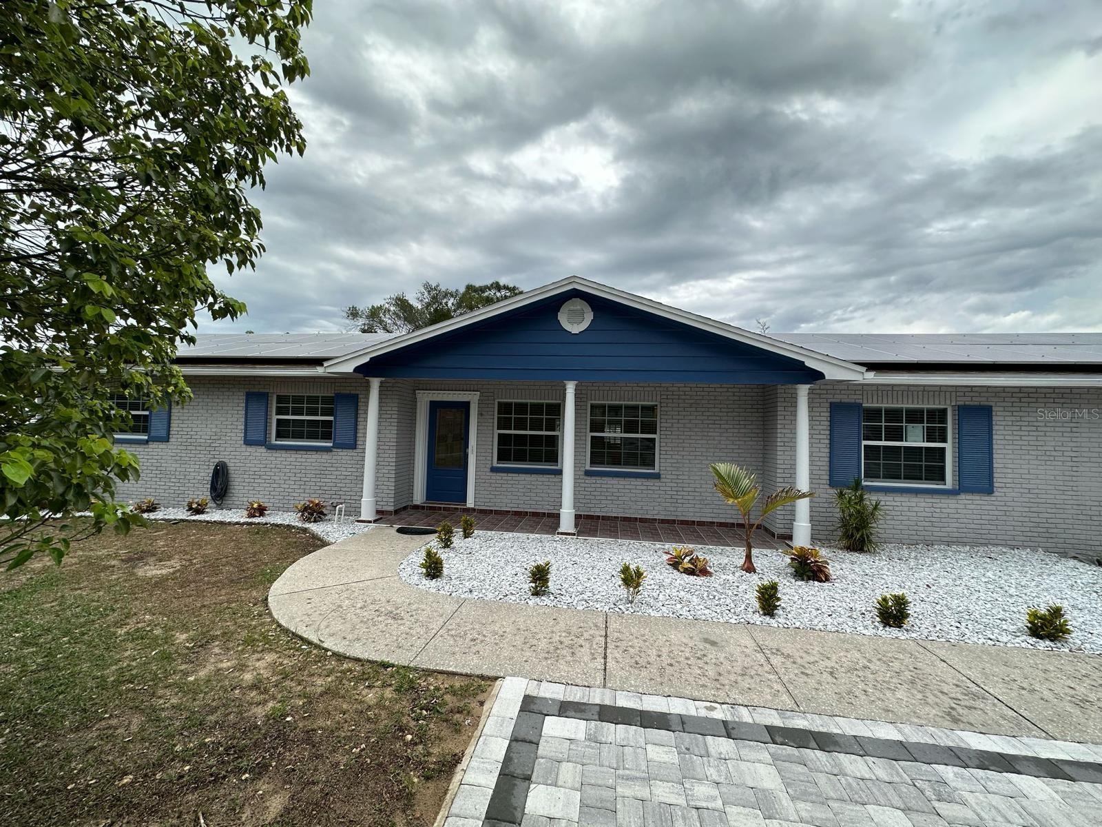 Photo of 104 W BRENTRIDGE DRIVE BRANDON FL 33511
